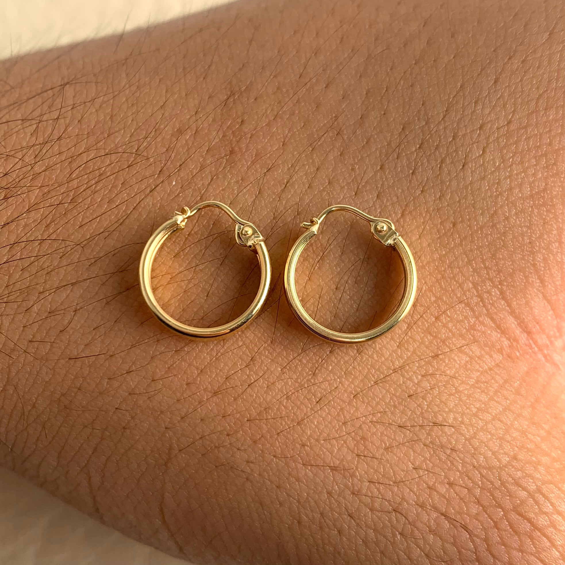CANDONGA RAYADA ORO AMARILLO 18K 1,28 GR / 1,3 CM
