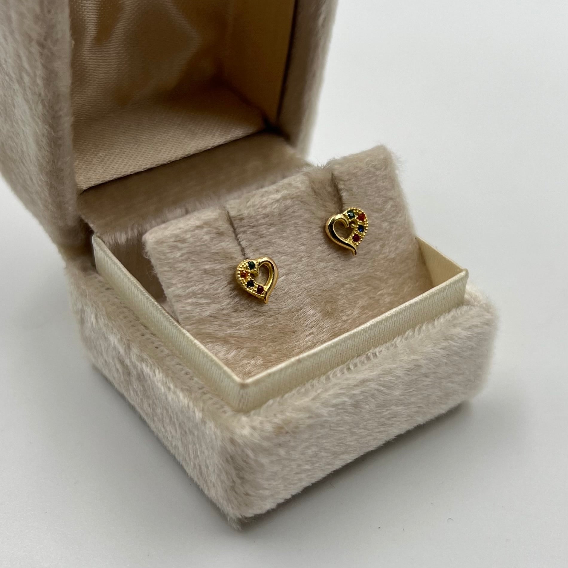 TOPOS CORAZON CIRCONES  ORO AMARILLO 18K 0,77 GR / 6 MM