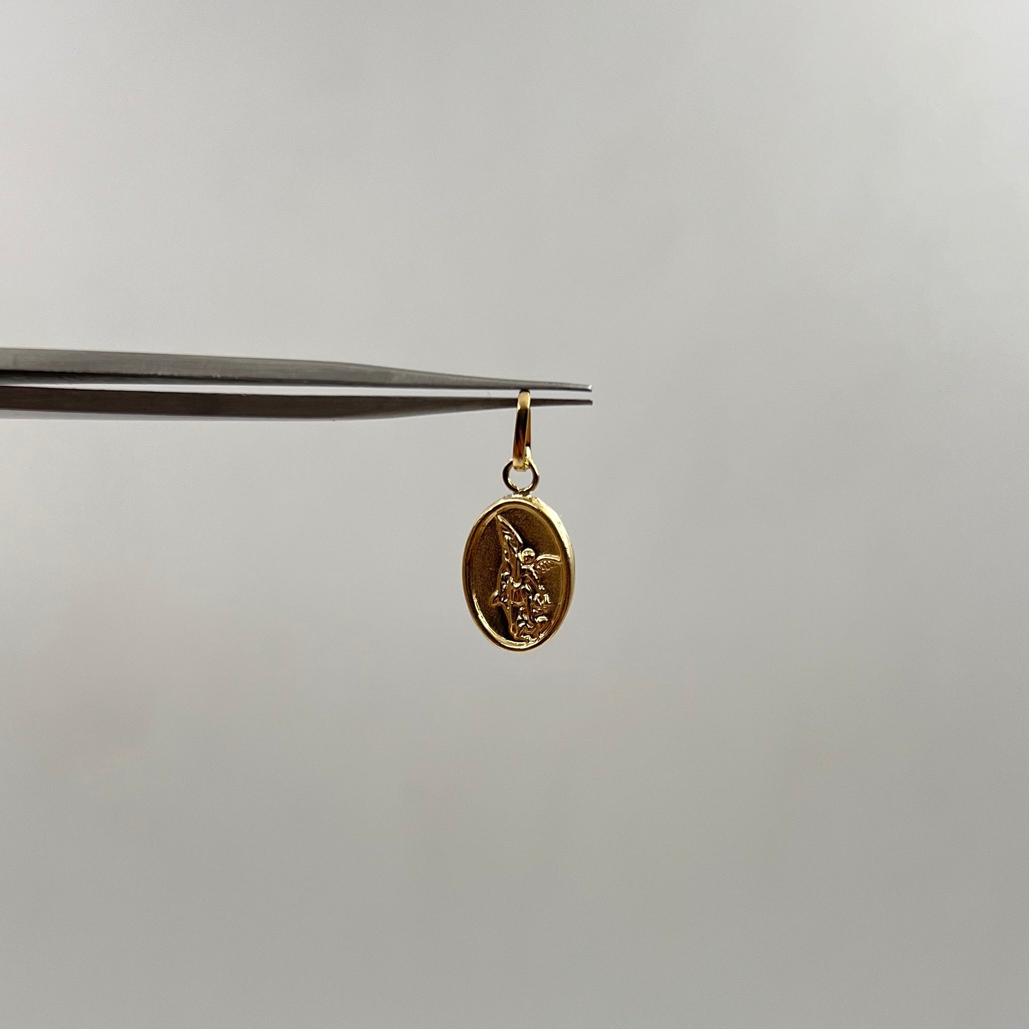 DIJE SAN MIGUEL ARCANGEL  ORO AMARILLO 18K 0,53 GR / 1 MM / 1,5 CM