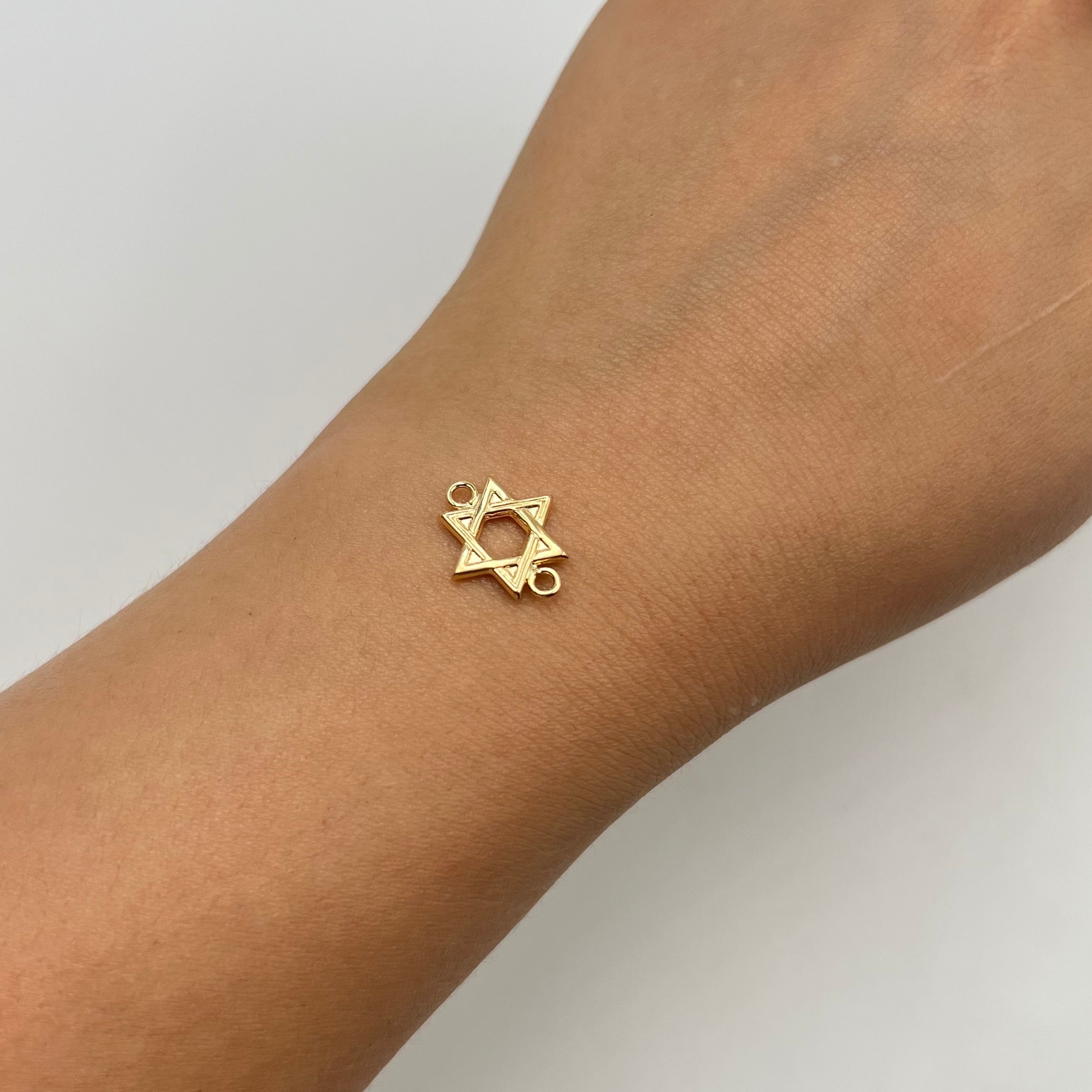 HERRAJE ESTRELLA DE DAVID  ORO AMARILLO 18K 0,54 GR / 1,4 CM