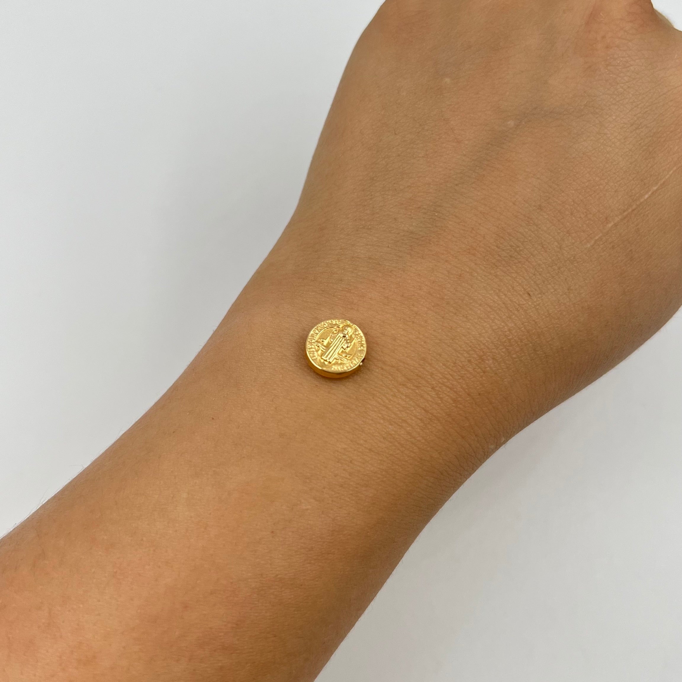 HERRAJE SAN BENITO TAMBOR  ORO AMARILLO 18K 0,34 GR / 0,9 CM