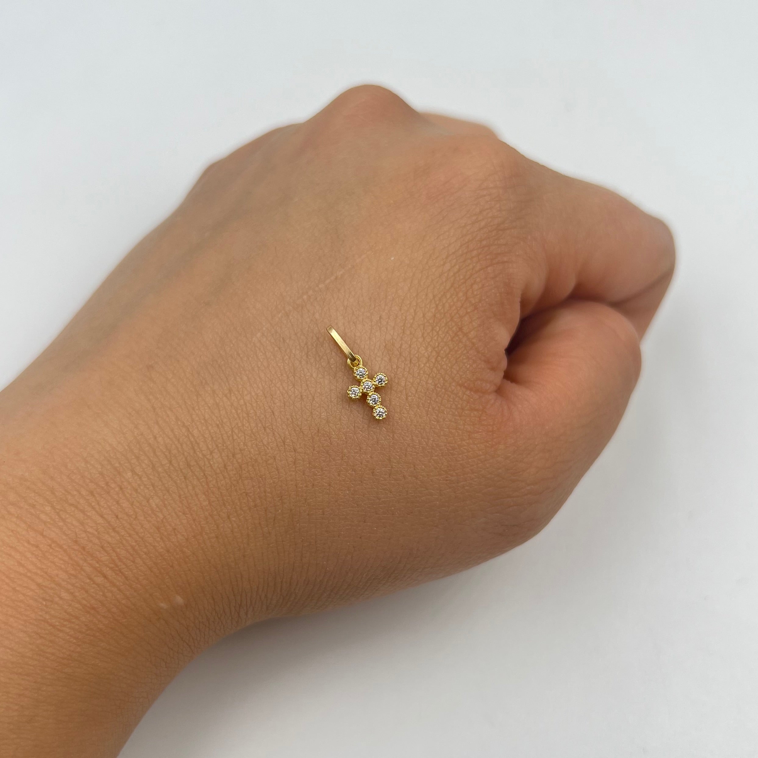DIJE CRUZ MINI CASTING CIRCULAR BLANCO  ORO AMARILLO 18K +1 / 0,35 GR / 1,9 MM / 1 CM