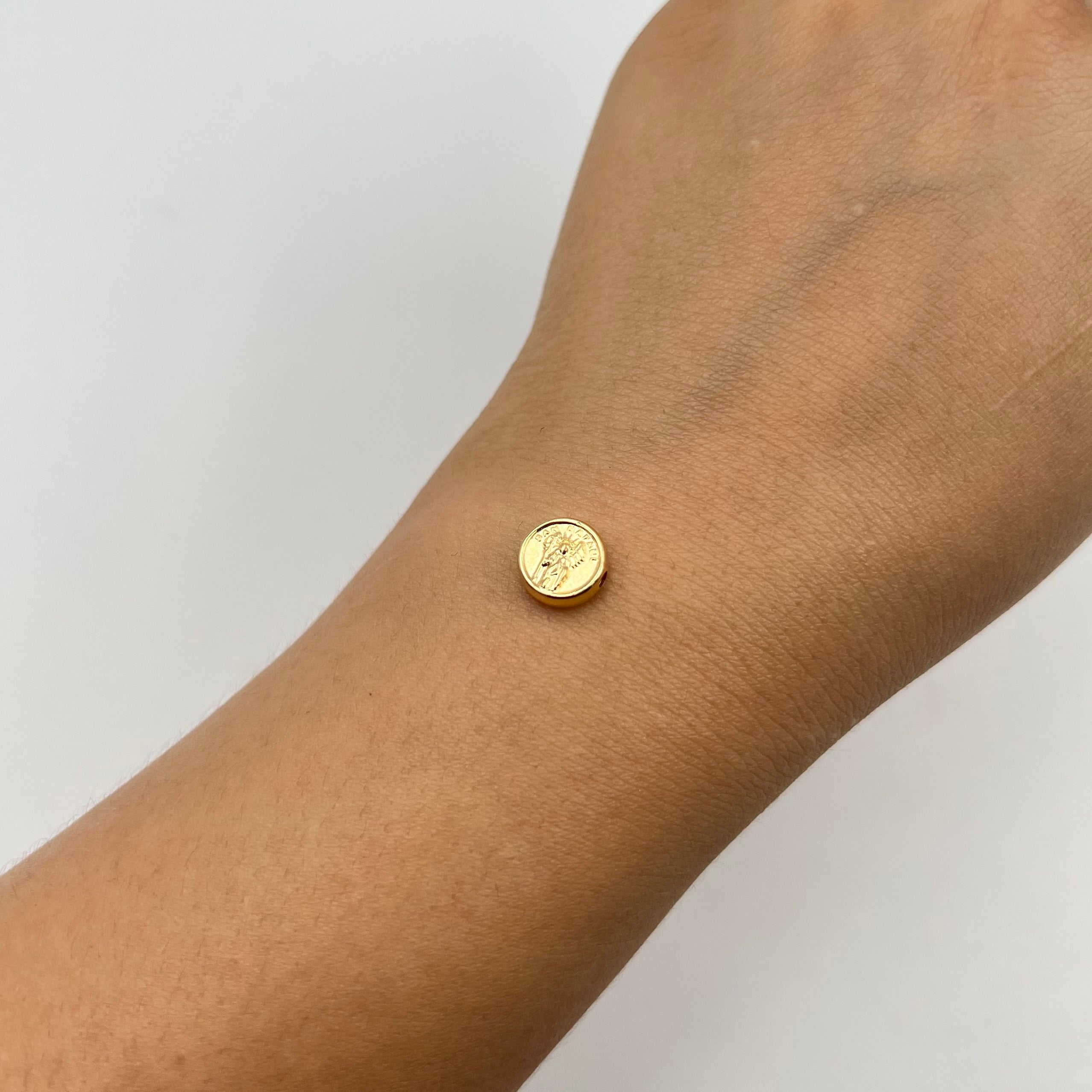 HERRAJE SAN RAFAEL  ORO AMARILLO 18K 0,46 GR / 0,9 CM