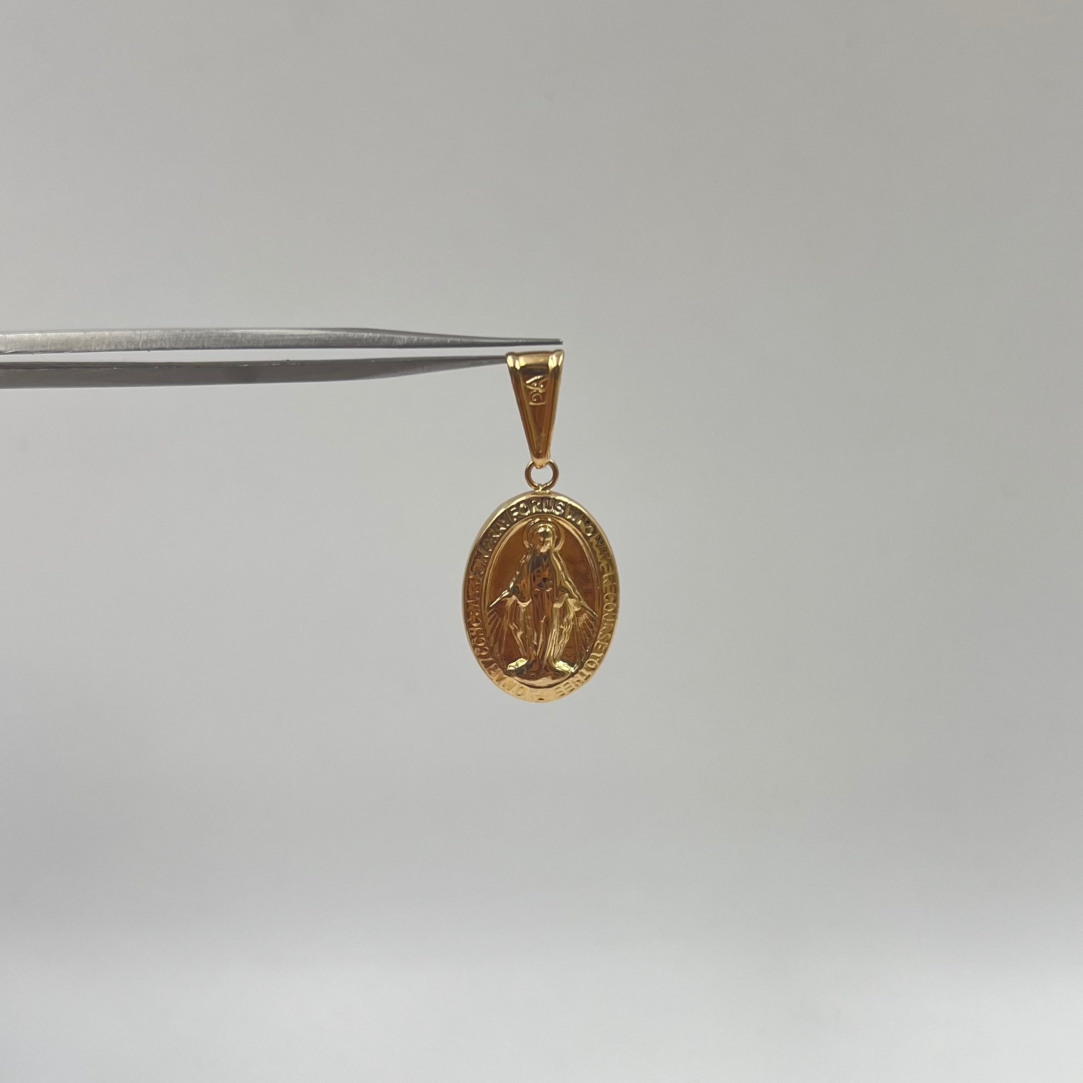 DIJE VIRGEN DE LA MILAGROSA ORO AMARILLO 18K 1,61 GR / 14 MM / 2,3 CM
