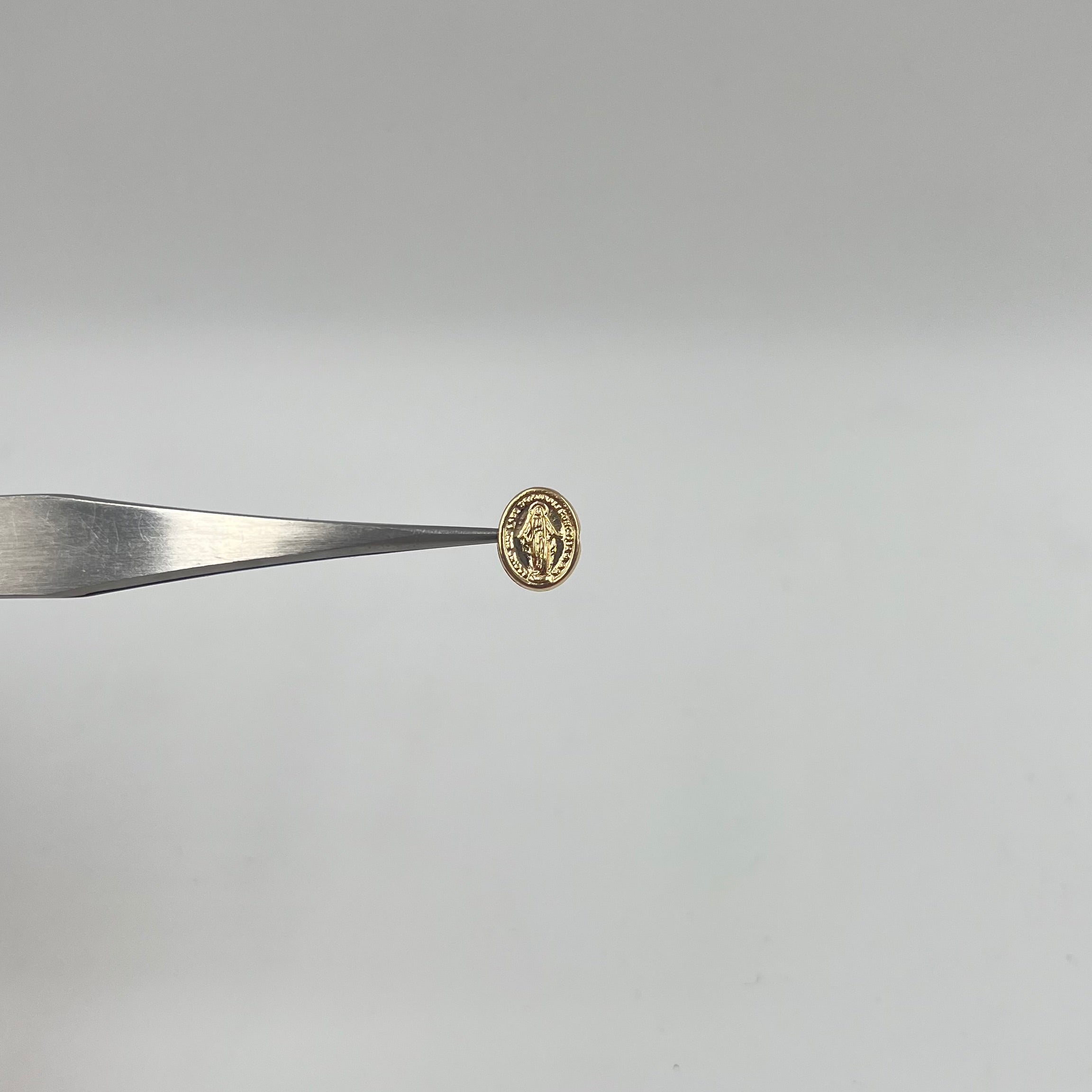 HERRAJE MILAGROSA ORO AMARILLO 18K 0,33 GR / 0,8 CM