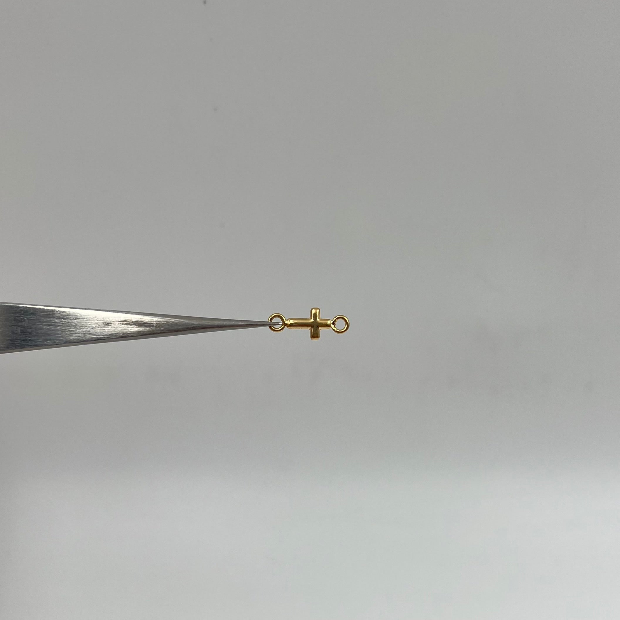 HERRAJE CRUZ ORO AMARILLO 18K 0,17 GR / 1,4 CM