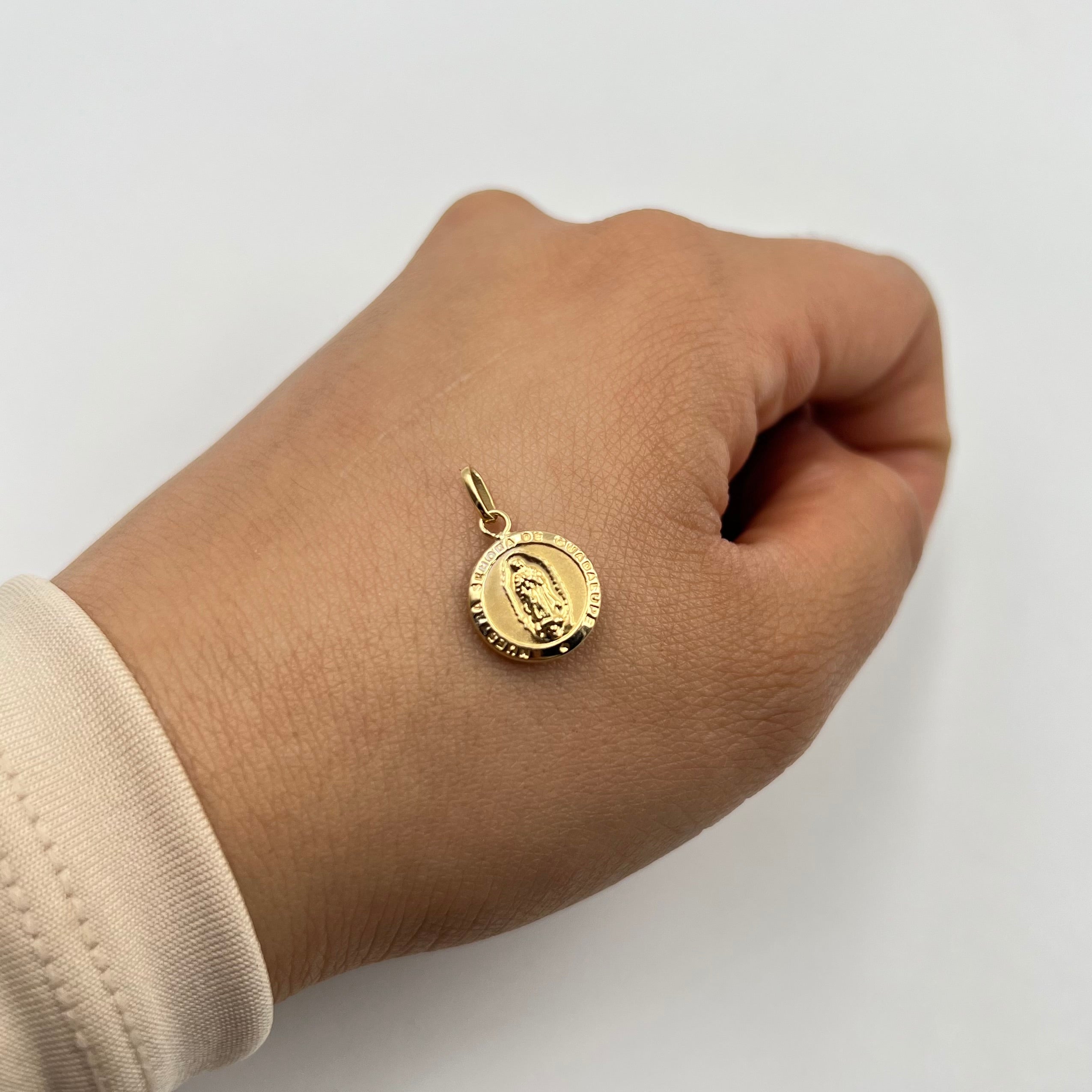 DIJE VIRGEN GUADALUPE ORO AMARILLO 18K 0,53 GR / 11,56 MM / 1,4 CM
