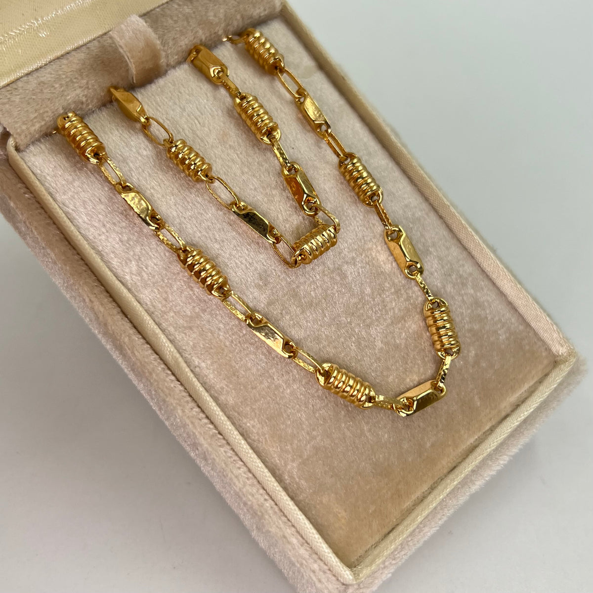 CADENA RUSTICA BROCHE ITALY ORO AMARILLO 18K +2 / 11,97 GR / 4 MM / 60 CM