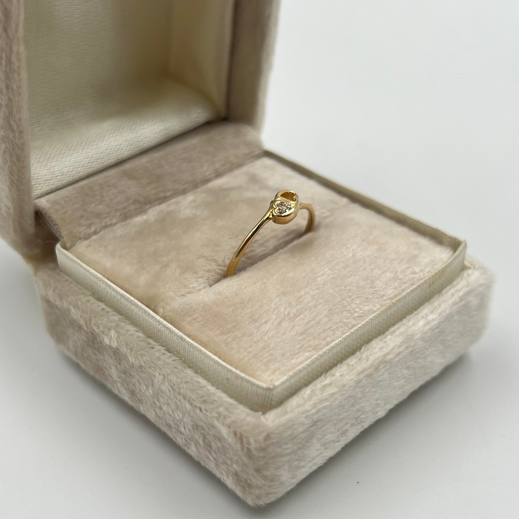 ANILLO CORAZON CASTING  ORO AMARILLO 18K / TALLA 6 1/4 / 1,22 GR / 4 MM
