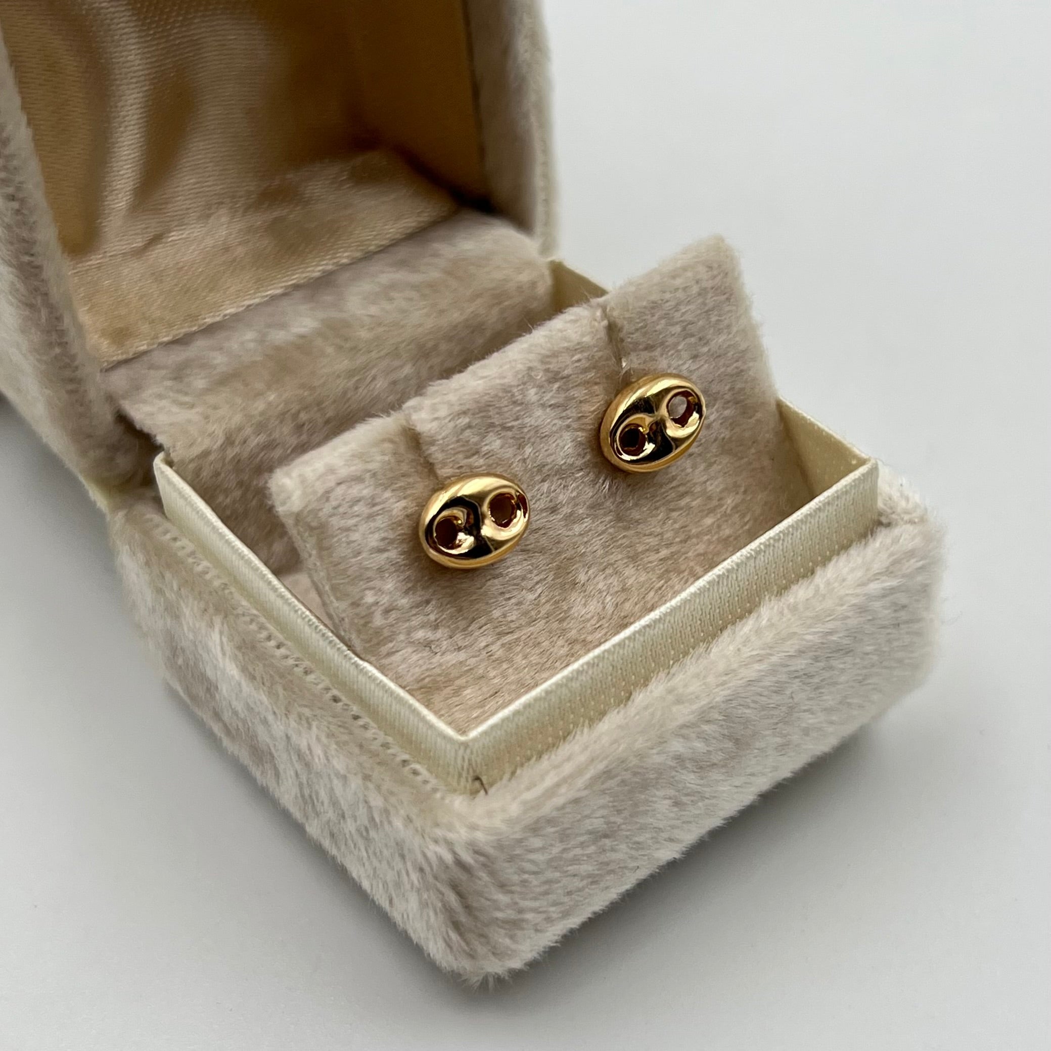 TOPOS GC LISO  ORO AMARILLO 18K 0,58 GR / 6 MM