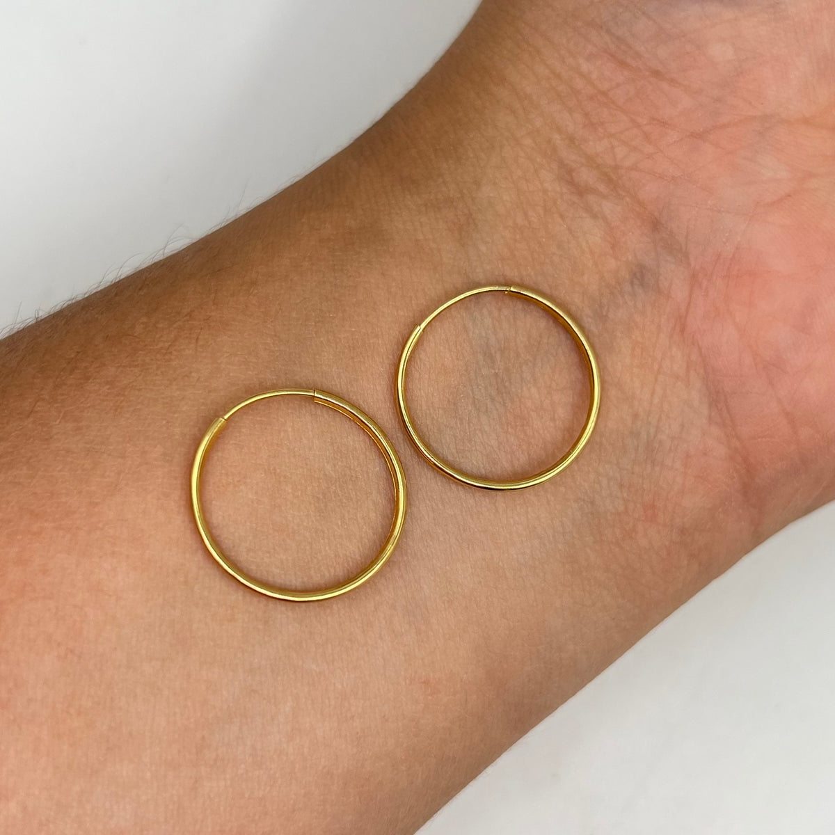 CANDONGA IMPERDIBLE ARO LISO ORO AMARILLO 18K 0,65 GR / 2 CM