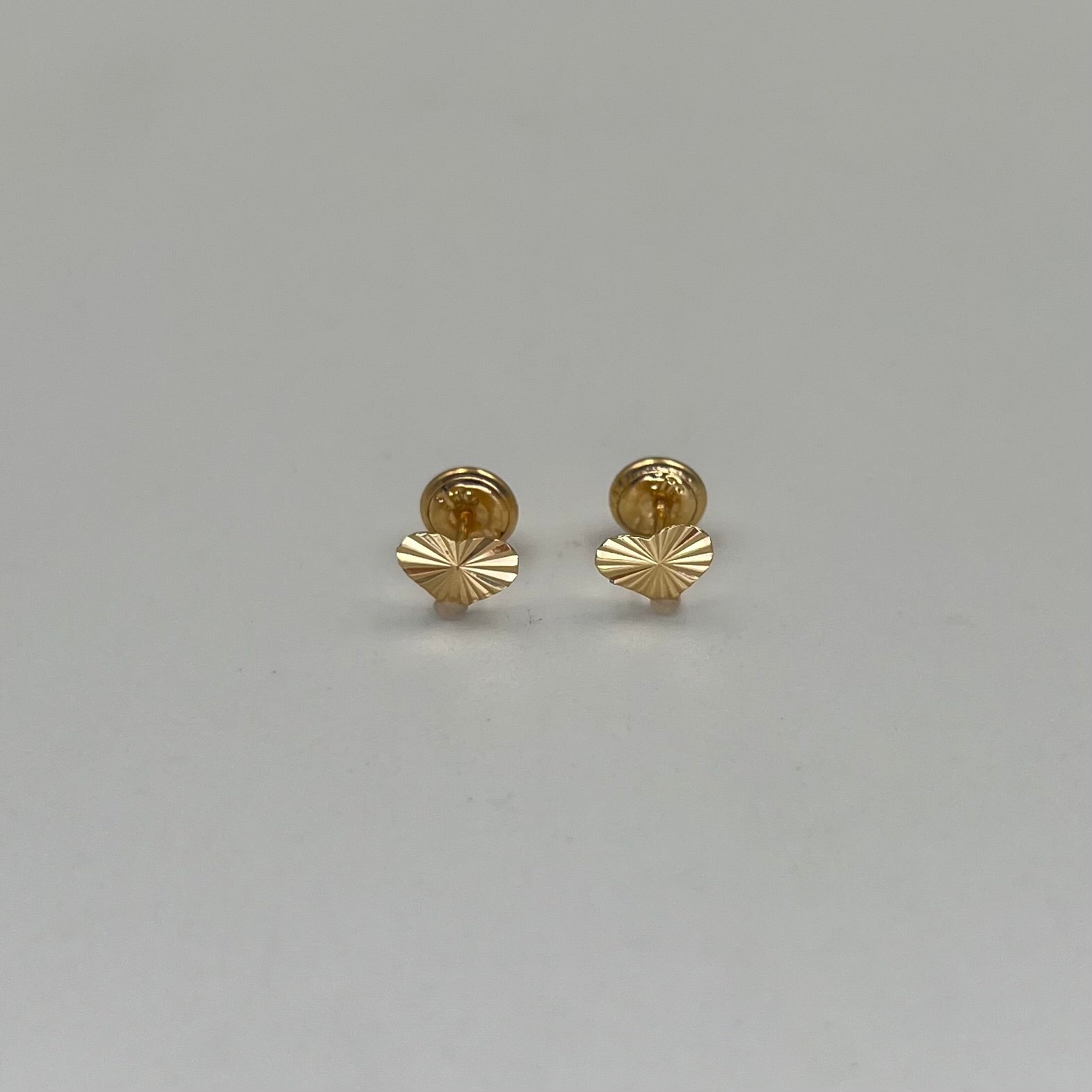 TOPOS CORAZON DIAMANTADO  ORO AMARILLO 18K 0,61 GR / 6 MM
