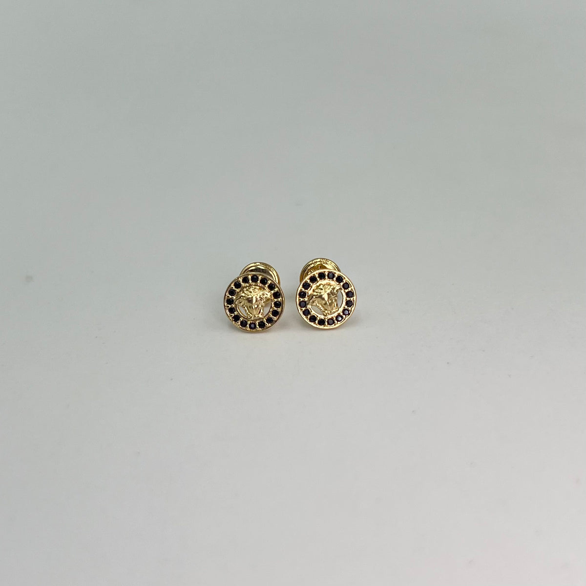 TOPOS MEDUSA BORDEADO CIRCONES NEGROS  ORO AMARILLO 18K 1,07 GR / 7 MM