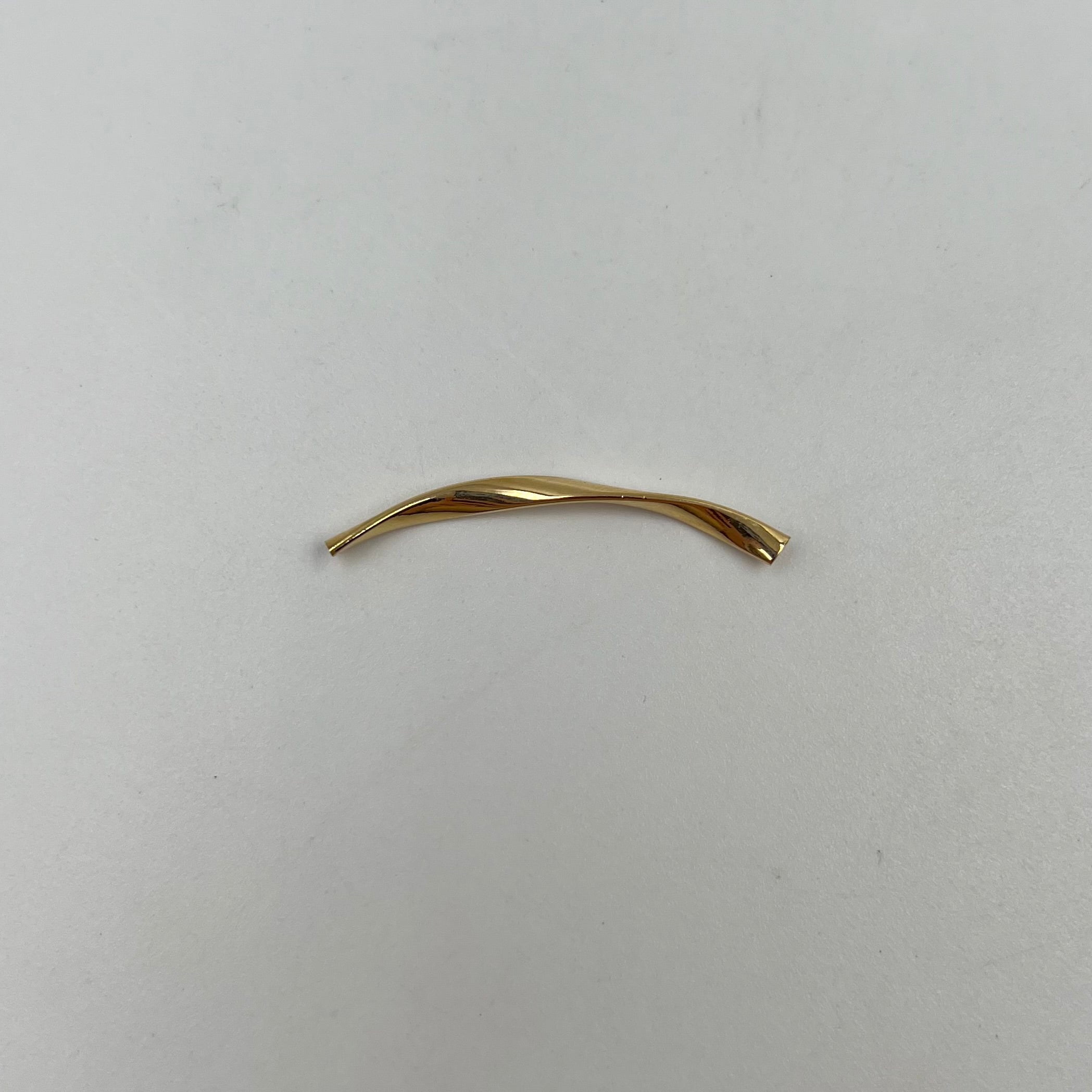 HERRAJE TUBO ENTORCHADO  ORO AMARILLO 18K 0,42 GR / 3,8 CM