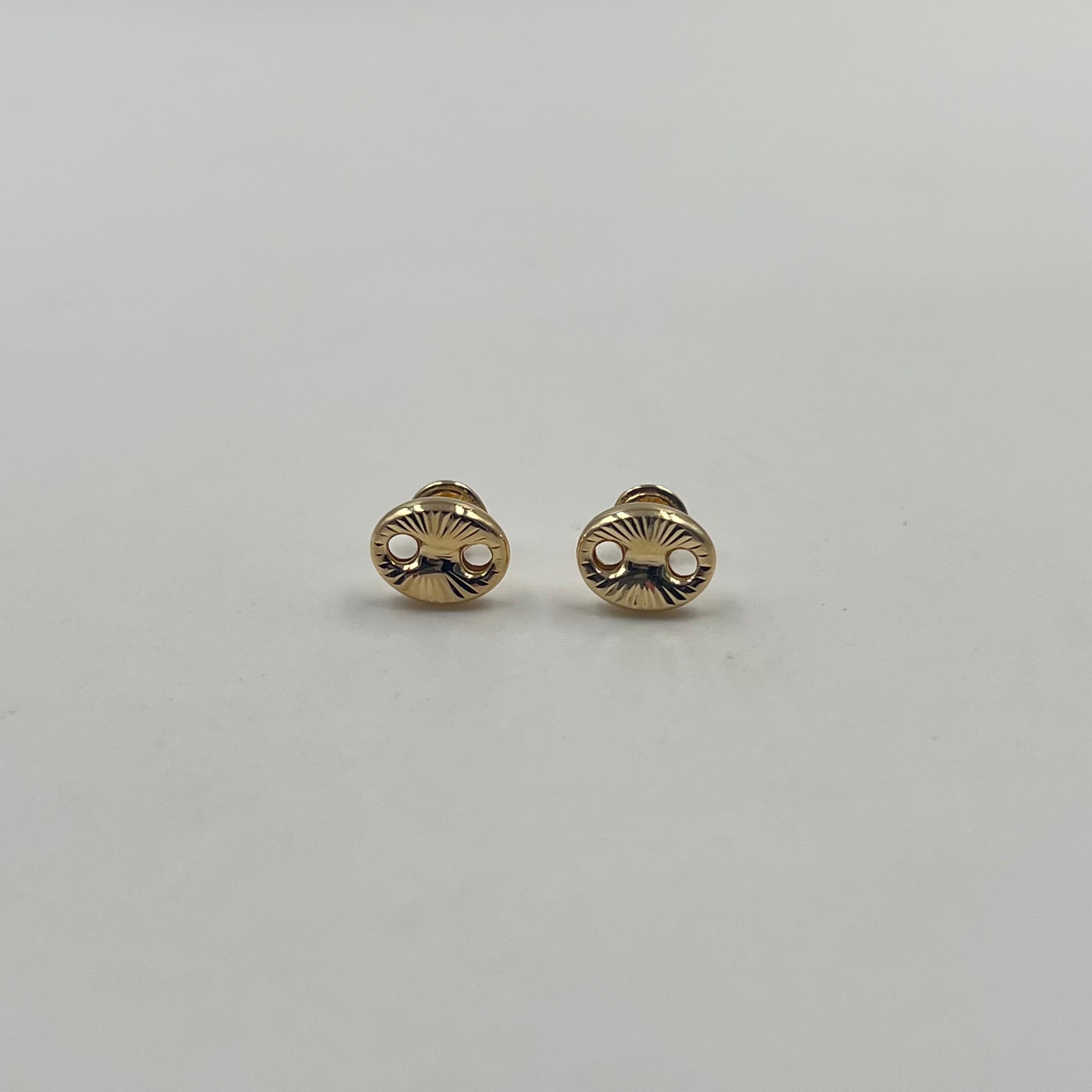 TOPOS GC DIAMANTADOS  ORO AMARILLO 18K 0,96 GR / 9 MM