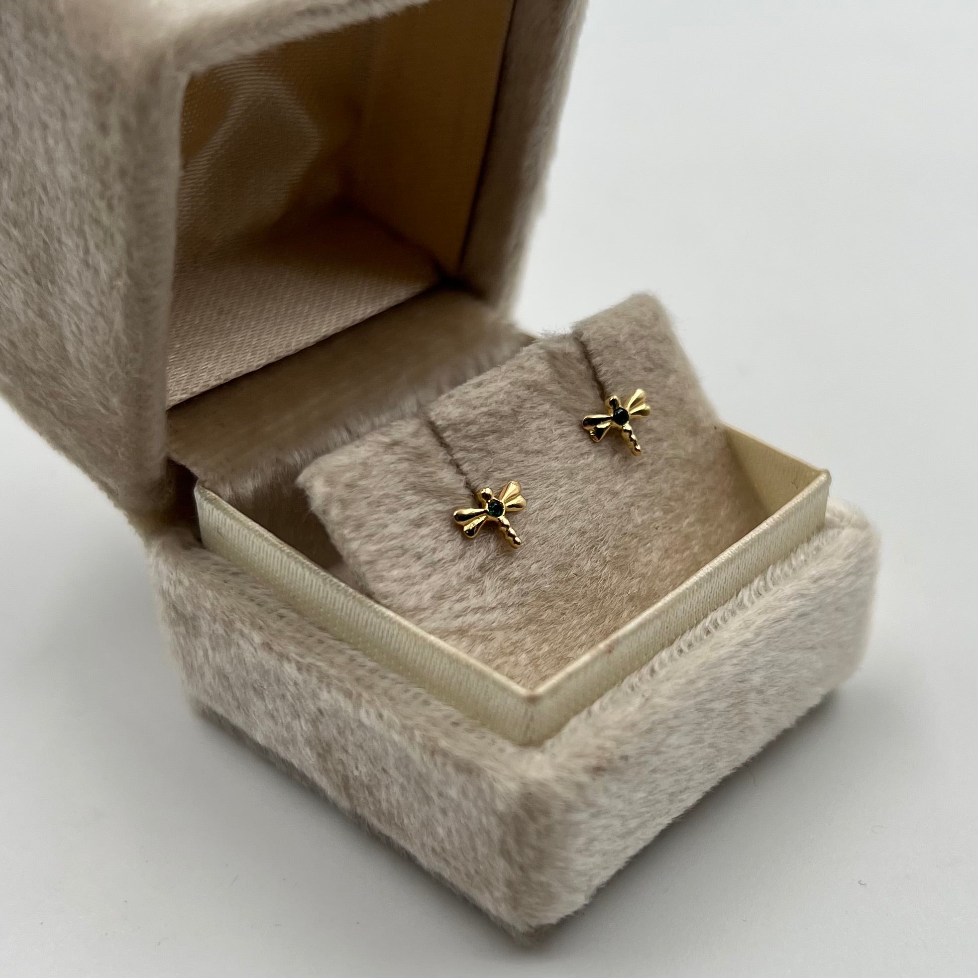 TOPOS LIBELULA CIRCON VERDE  ORO AMARILLO 18K 0,6 GR / 5 MM