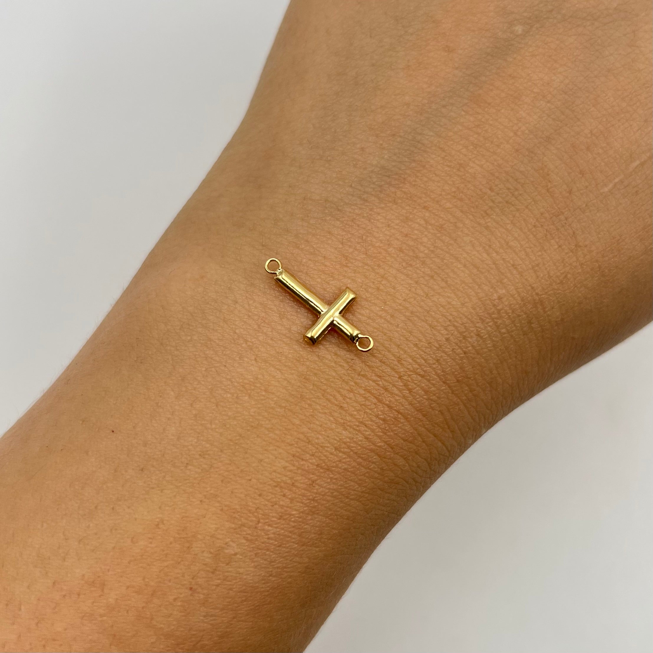 HERRAJE CRUZ  ORO AMARILLO 18K 0,26 GR / 1,7 CM