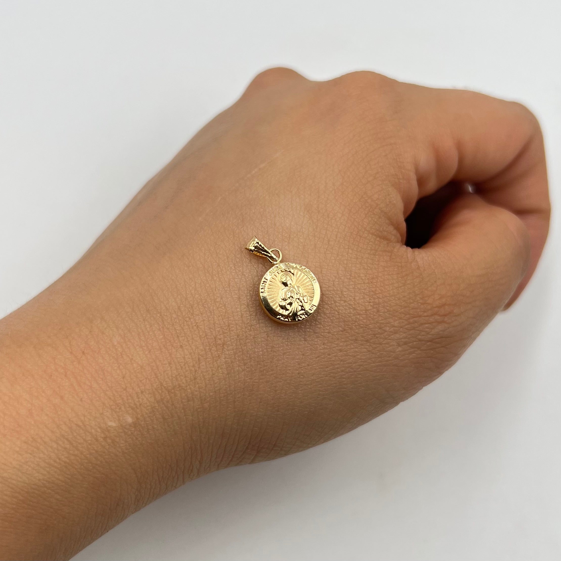 DIJE SAN JUDAS TADEO  ORO AMARILLO 18K 0,57 GR / 1 MM / 1,3 CM