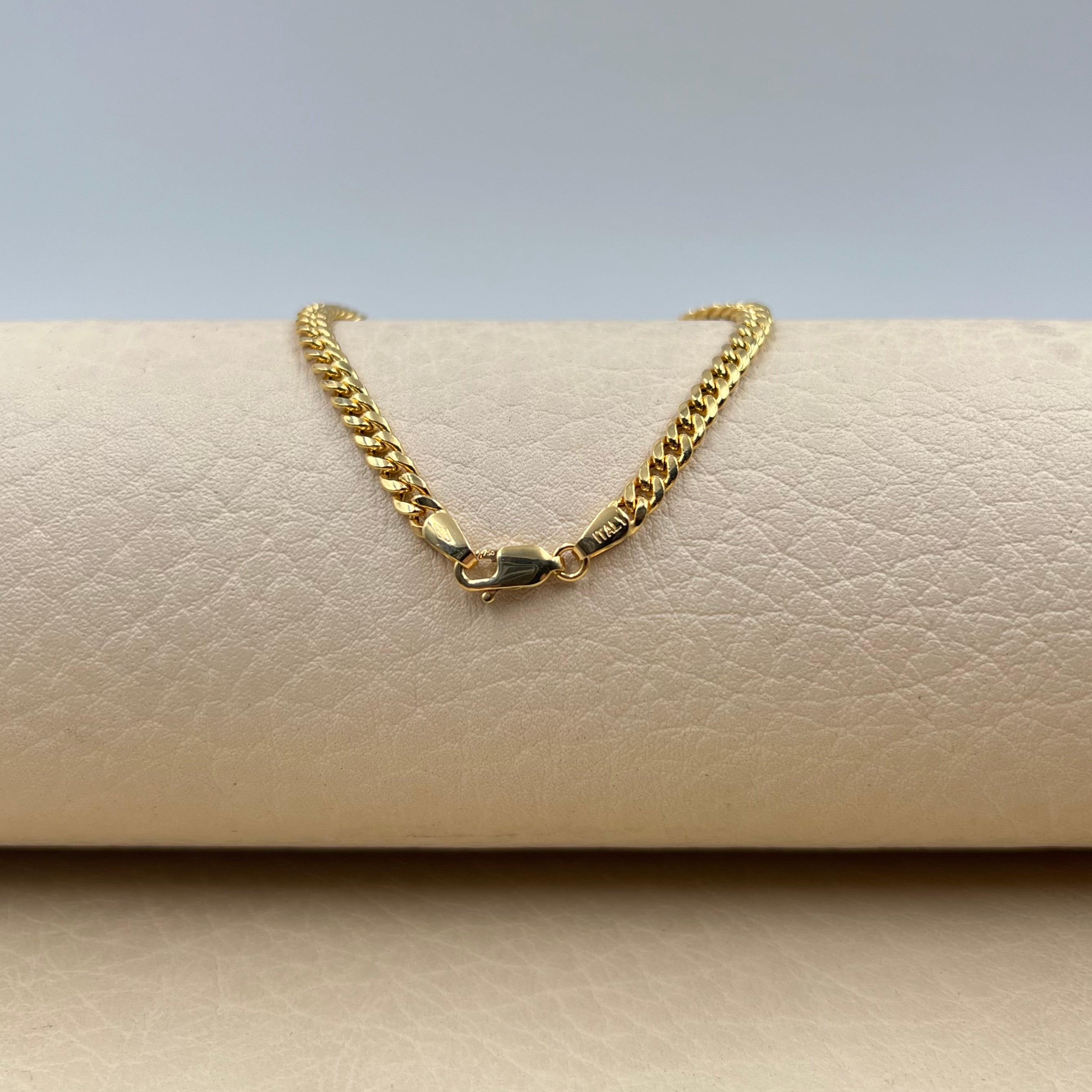 PULSO ITALY CUBANO ORO AMARILLO 18K +3 / 4 GR / 3,7 MM / 20 CM