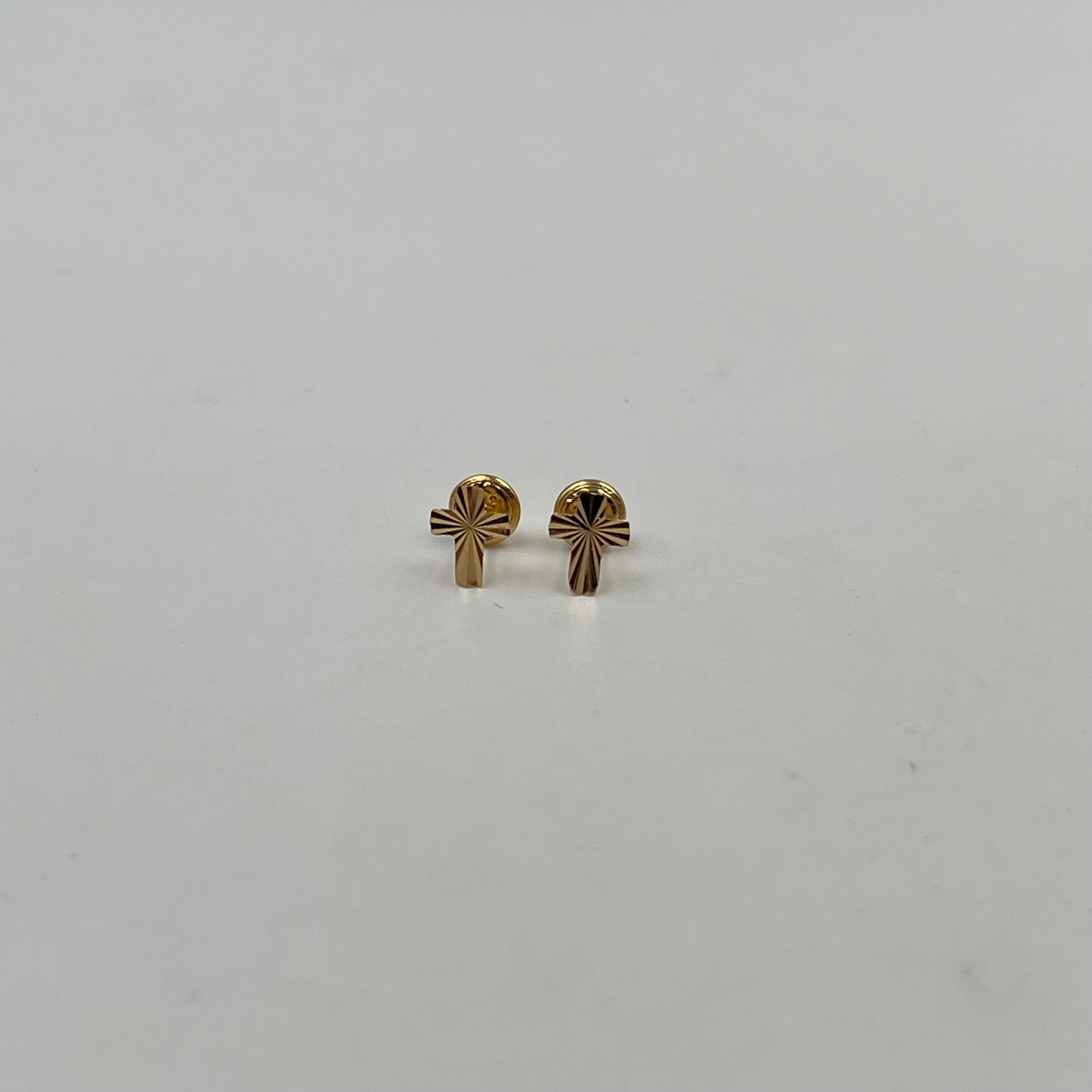 TOPOS CRUZ DIAMANTADA ORO AMARILLO 18K 0,64 GR / 8 MM