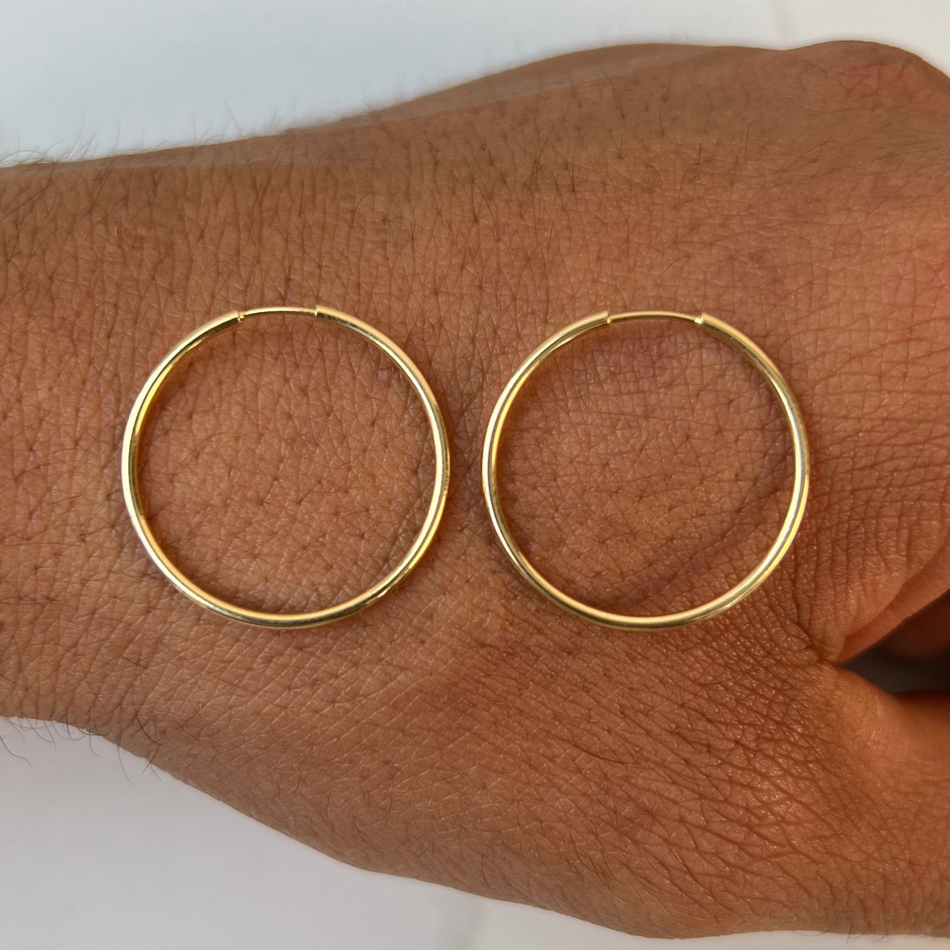 CANDONGA LISA ORO AMARILLO 18K 1,26 GR / 2,5 CM