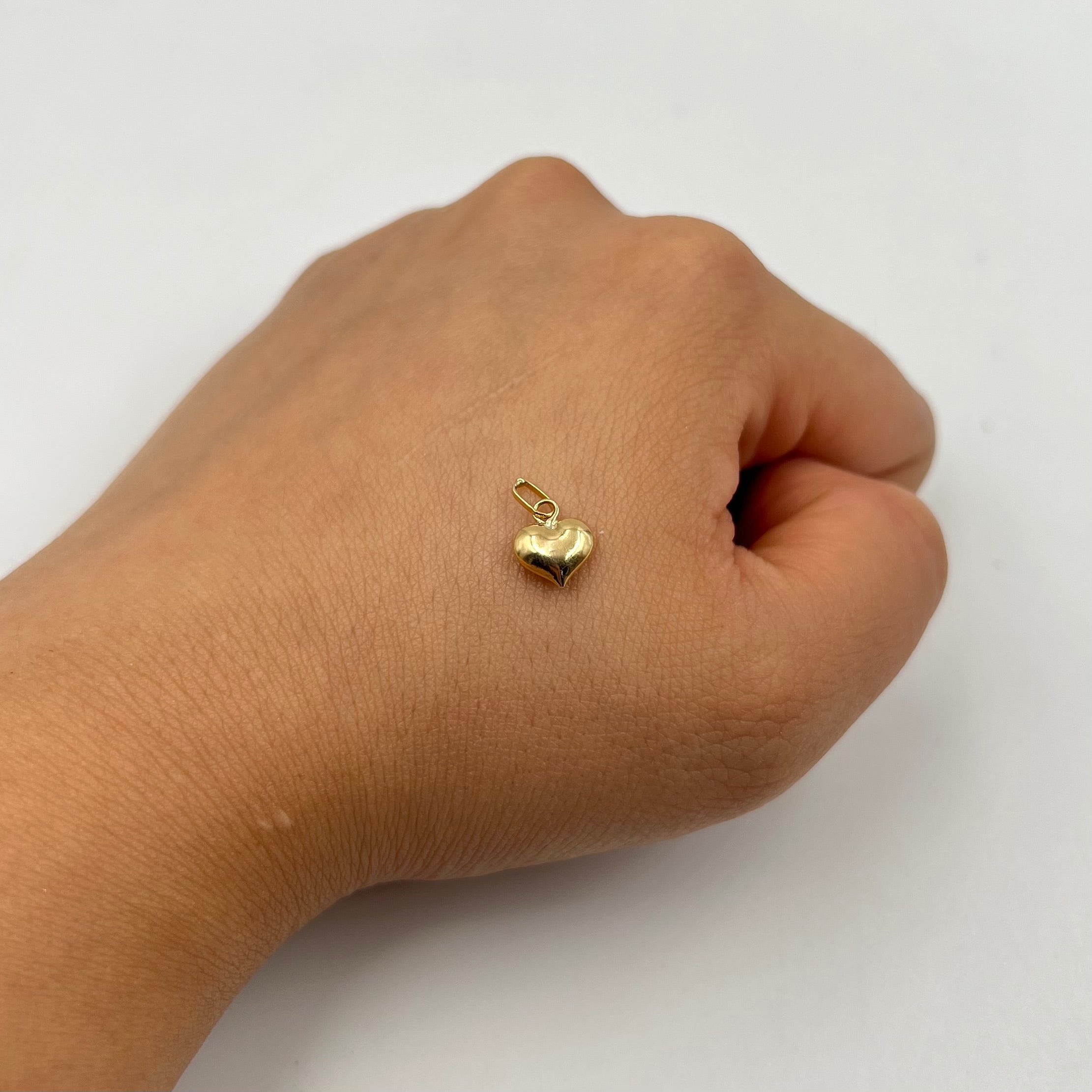 DIJE CORAZON ORO AMARILLO 18K 0,30 GR / 7 MM / 0,8 CM