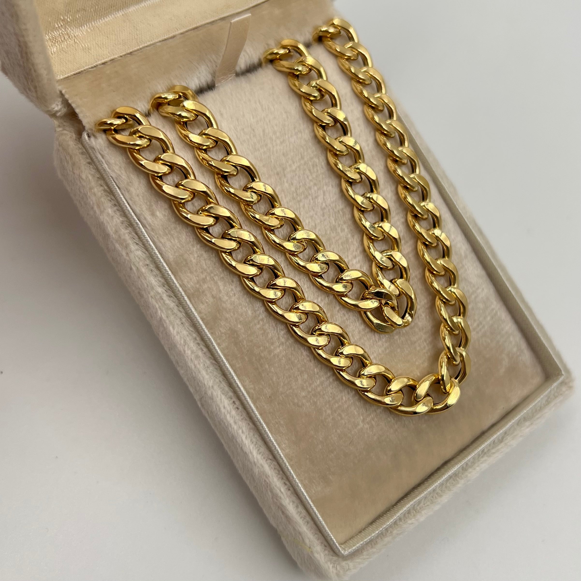 CADENA ITALY CUBANA ORO AMARILLO 18K +3 / 14,4 GR / 7,2 MM / 60 CM