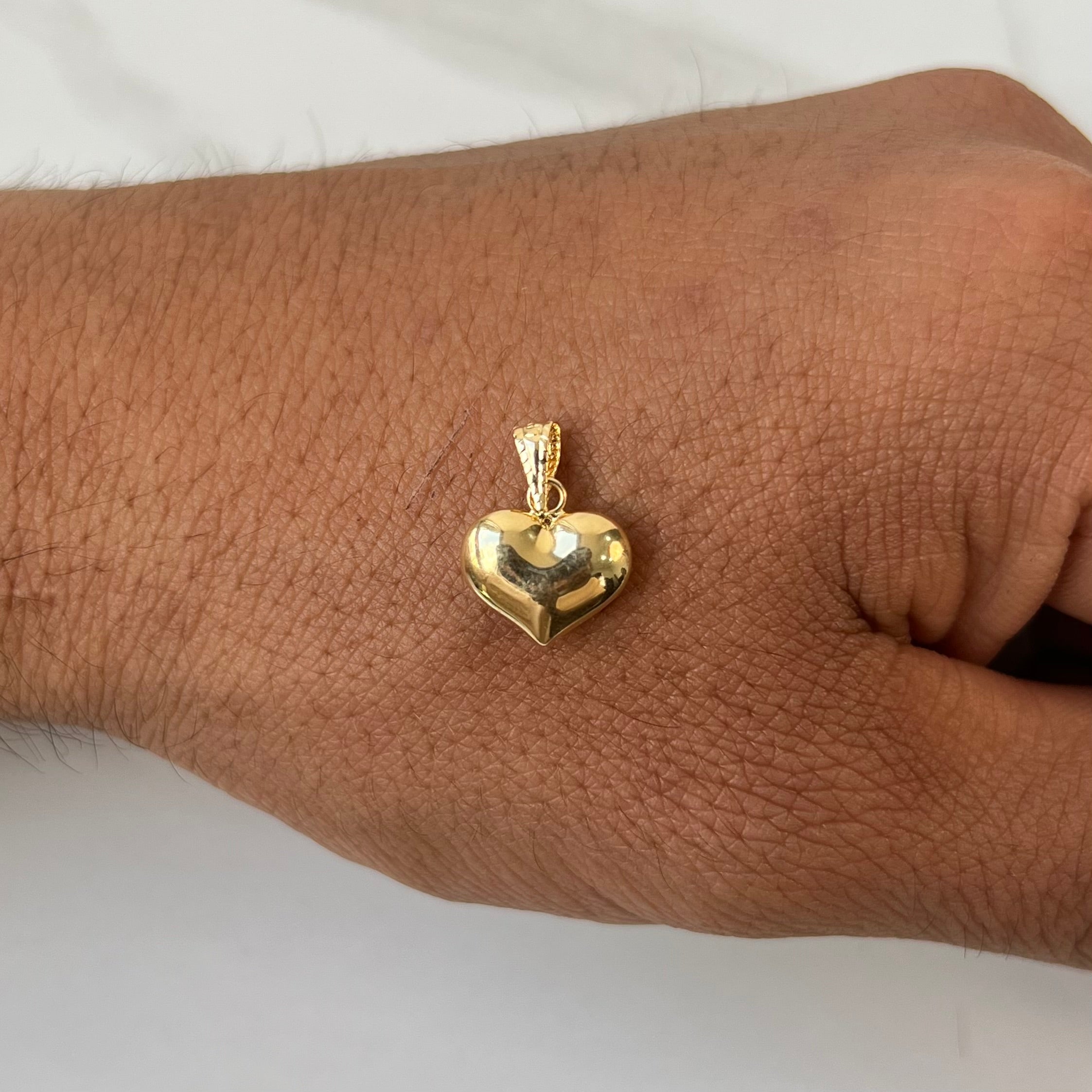 DIJE CORAZON  ORO AMARILLO 18K 0,6 GR / 12 MM / 1,1 CM