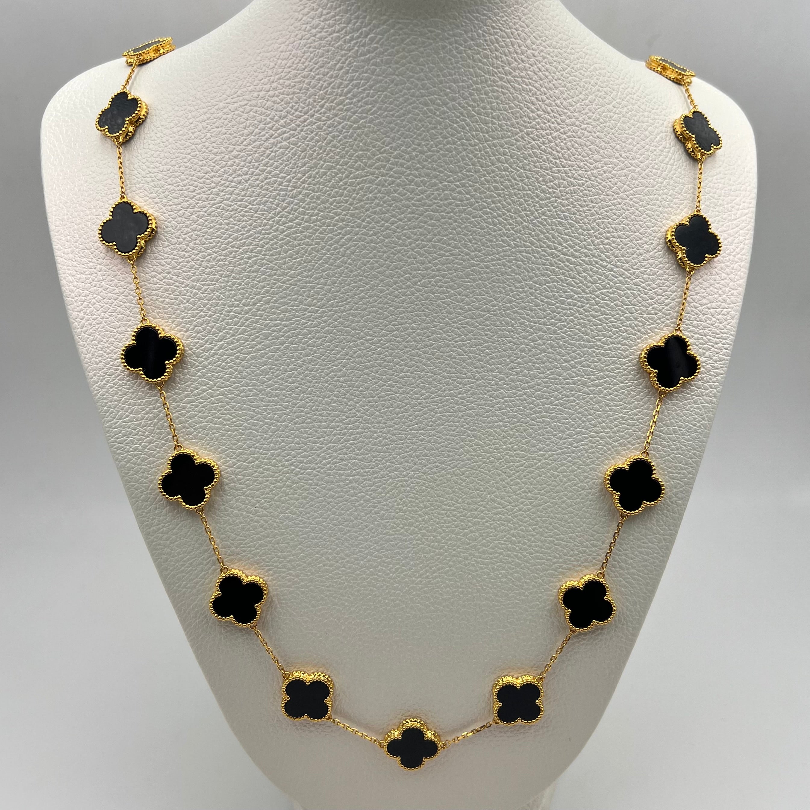 CADENA ITALY TREBOL NEGRO  ORO AMARILLO 18K +4 / 22,58 GR / 15 MM / 70 CM
