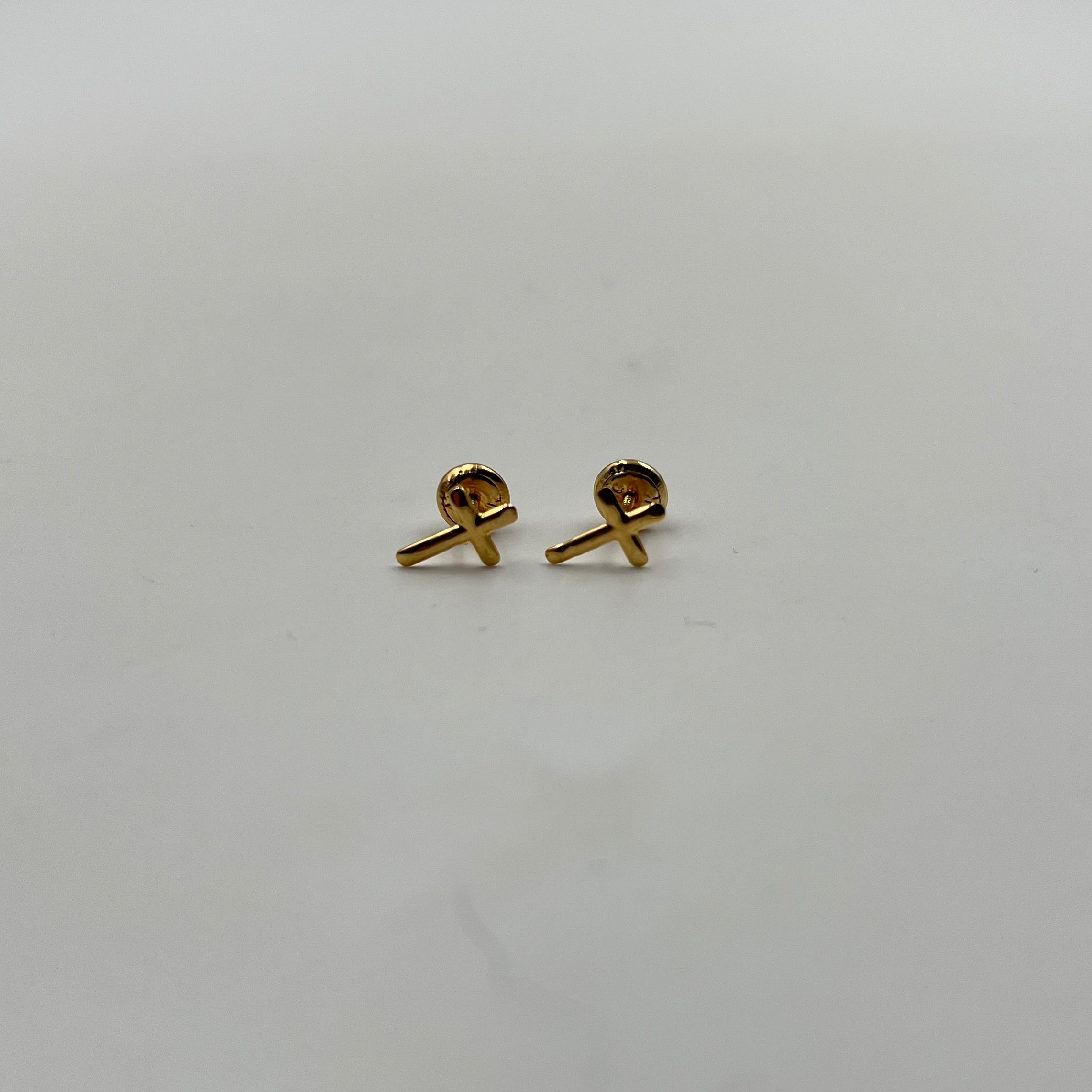 TOPOS CRUZ  ORO AMARILLO 18K 0,53 GR / 9 MM