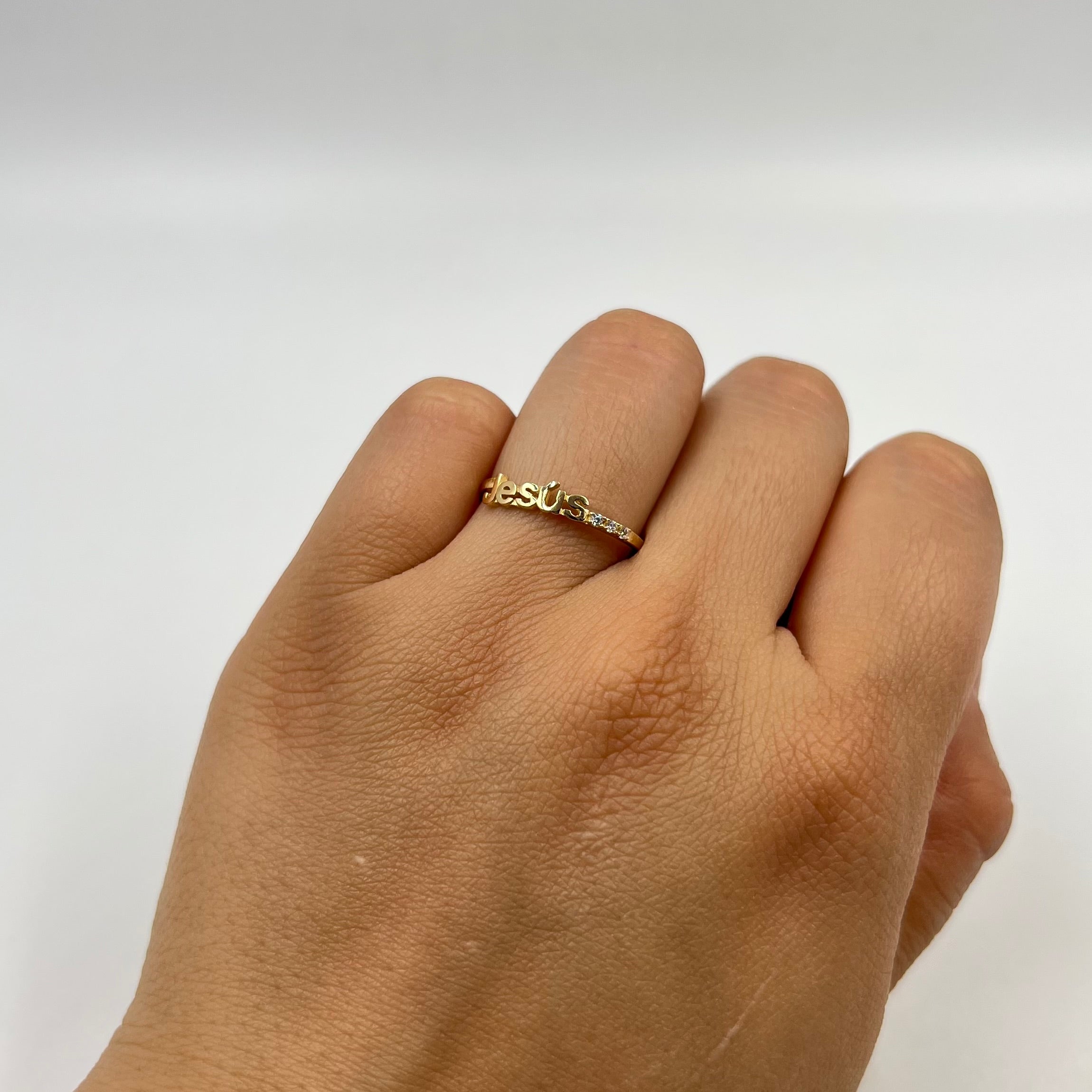 ANILLO JESUS CIRCONES BLANCOS  ORO AMARILLO 18K / TALLA 6/5 / 1,13 GR / 3 MM