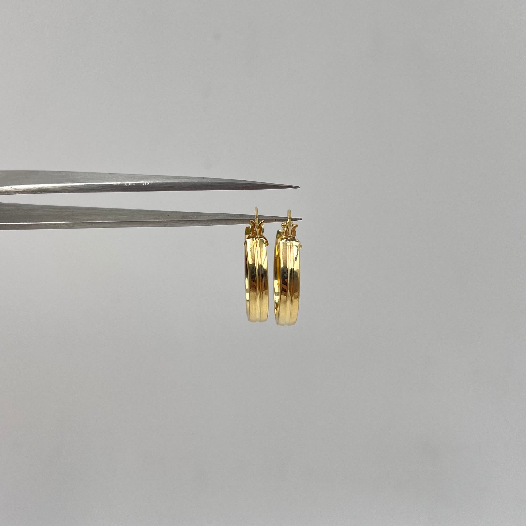 CANDONGA LISA ORO AMARILLO 18K 1,4 GR / 2 CM