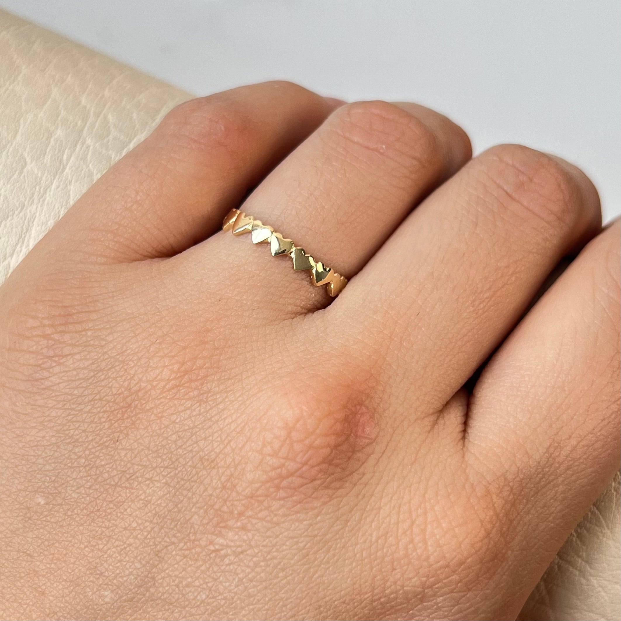ANILLO CORAZONES ORO AMARILLO 18K / TALLA 5/3/4 / 1,17 GR / 1,3 MM