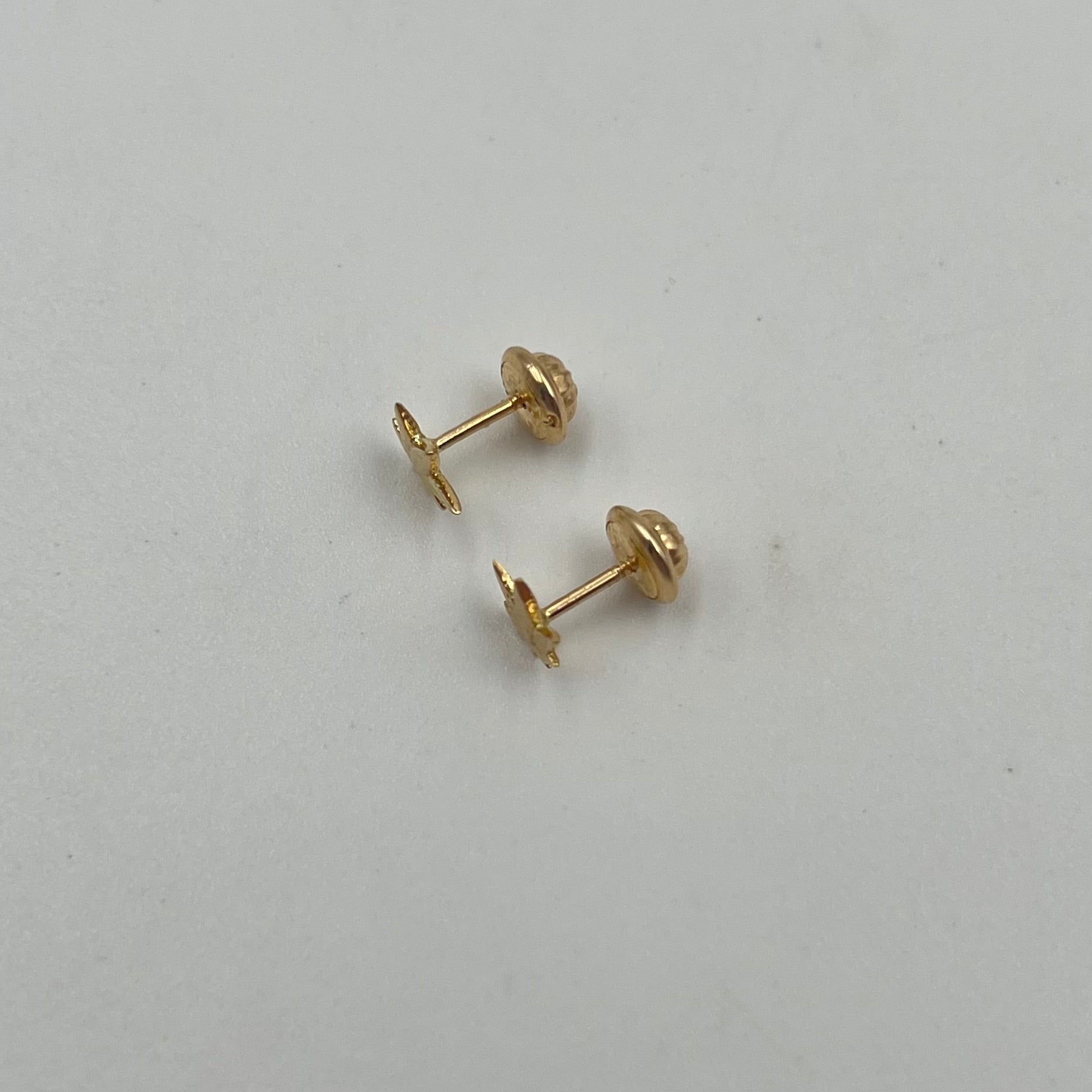TOPOS MATA ORO AMARILLO 18K 0,75 GR / 6 MM
