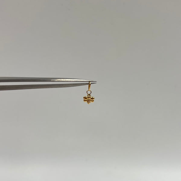 DIJE ABEJA ORO AMARILLO 18K 0,18 GR / 5 MM / 0,8 CM