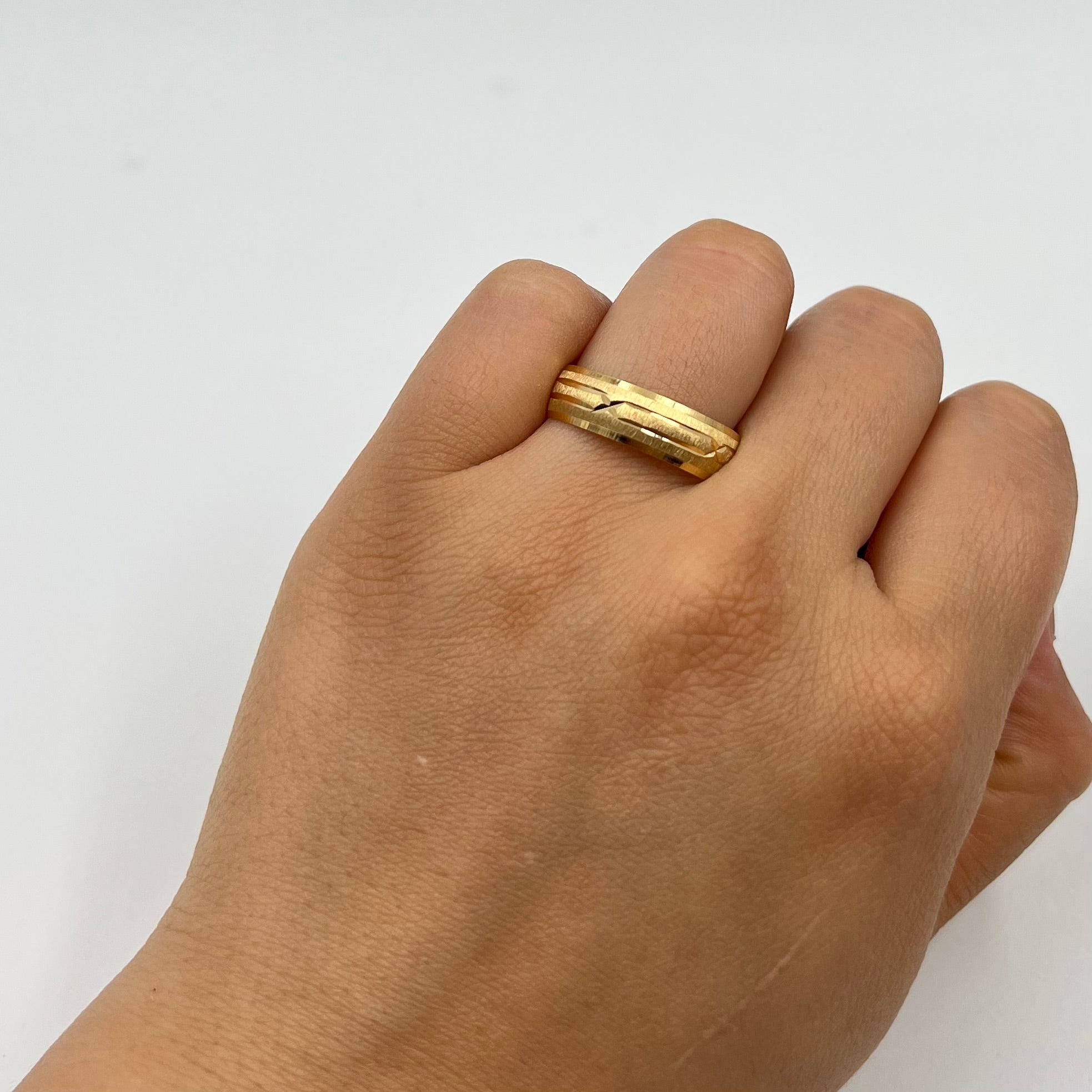 ANILLO ARGOLLA MATIZADA  ORO AMARILLO 18K / TALLA 10 / 1,9 GR / 6 MM