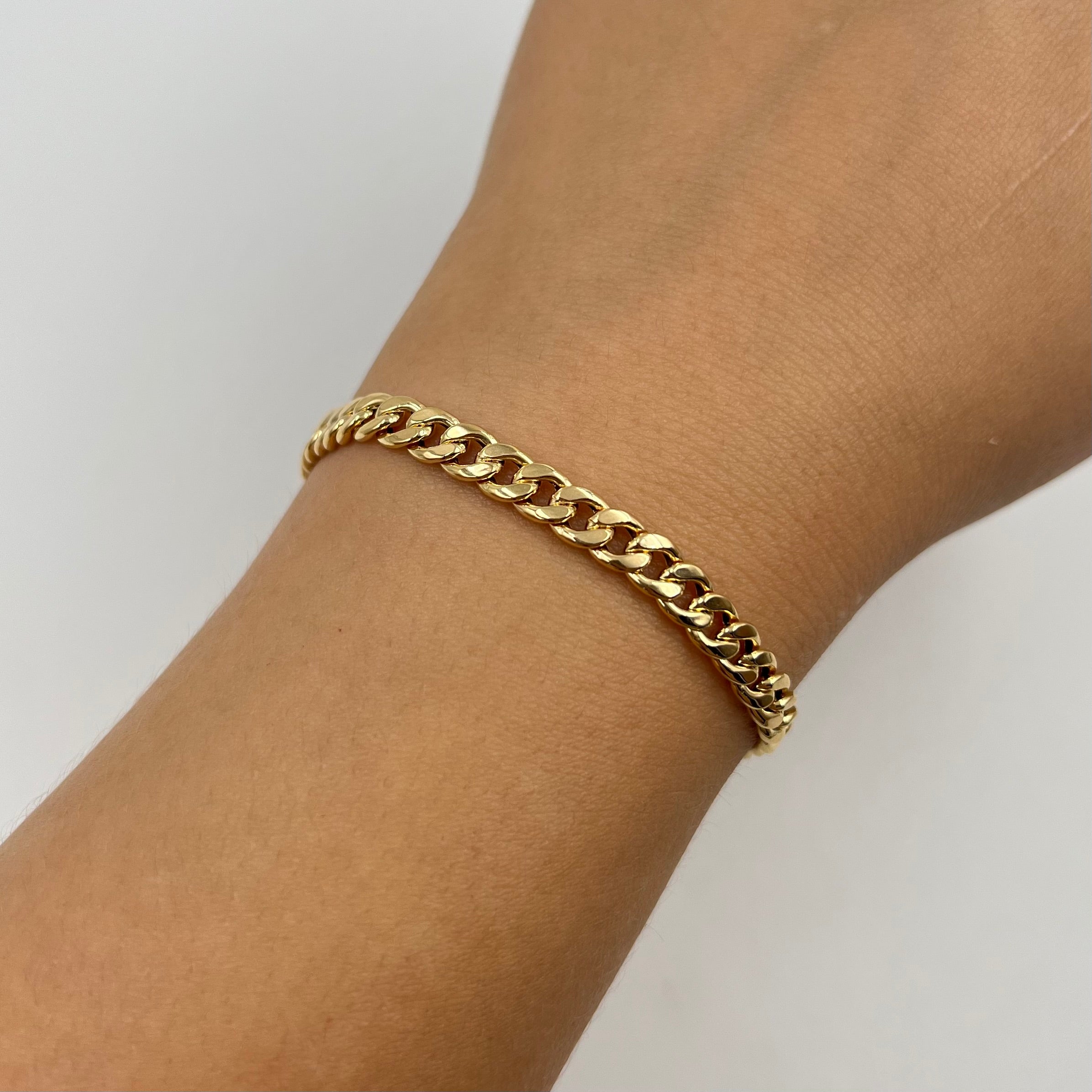 PULSO ITALY CUBANO  ORO AMARILLO 18K +3 / 2,55 GR / 5 MM / 19 CM