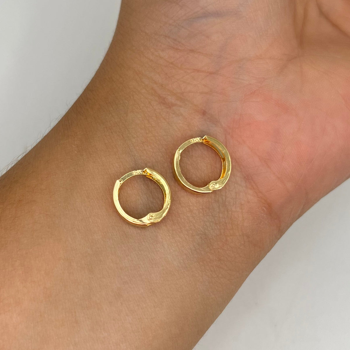 CANDONGA LISA ORO AMARILLO 18K 1,40 GR / 1,3 CM