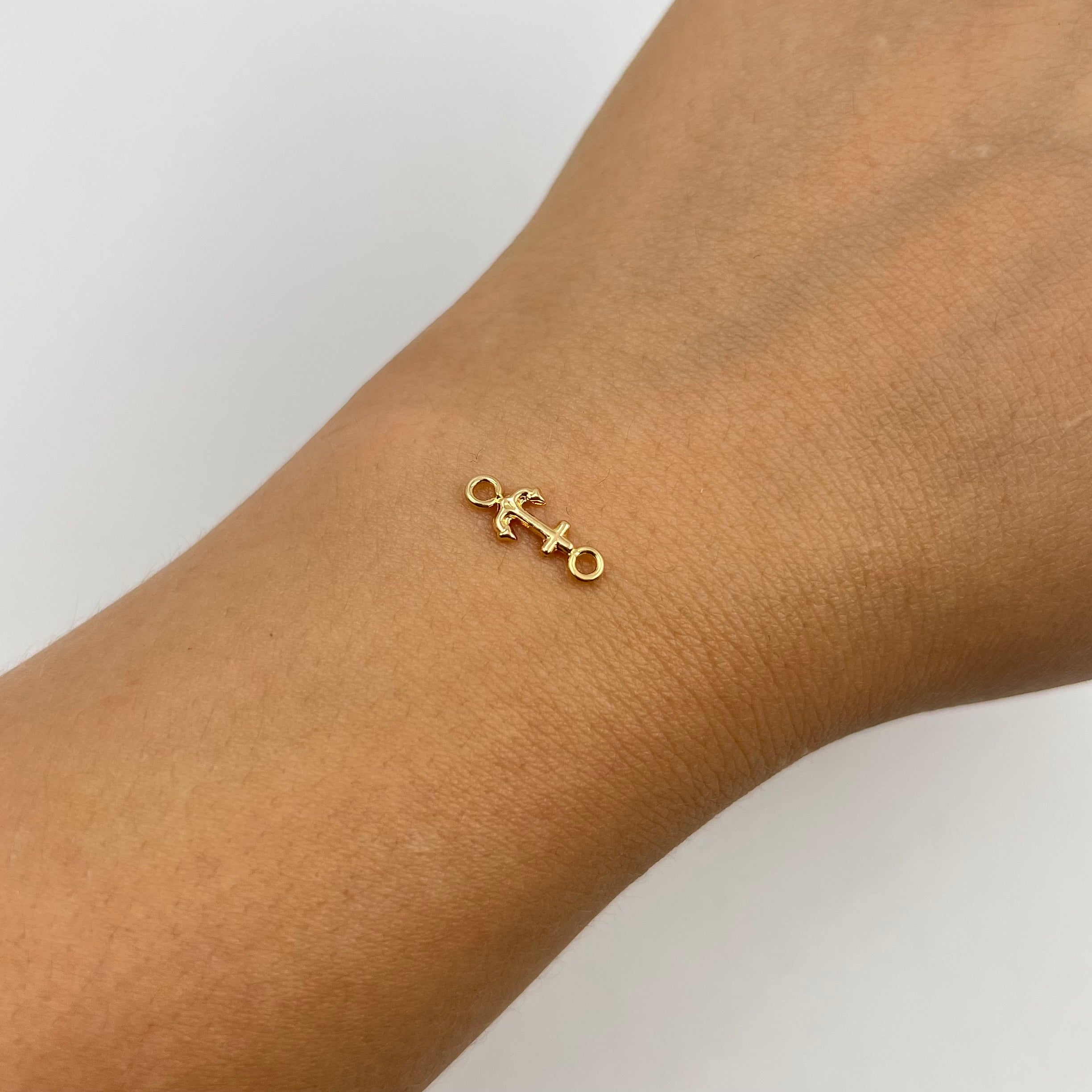 HERRAJE ANCLA ORO AMARILLO 18K 0,22 GR / 0,6 CM