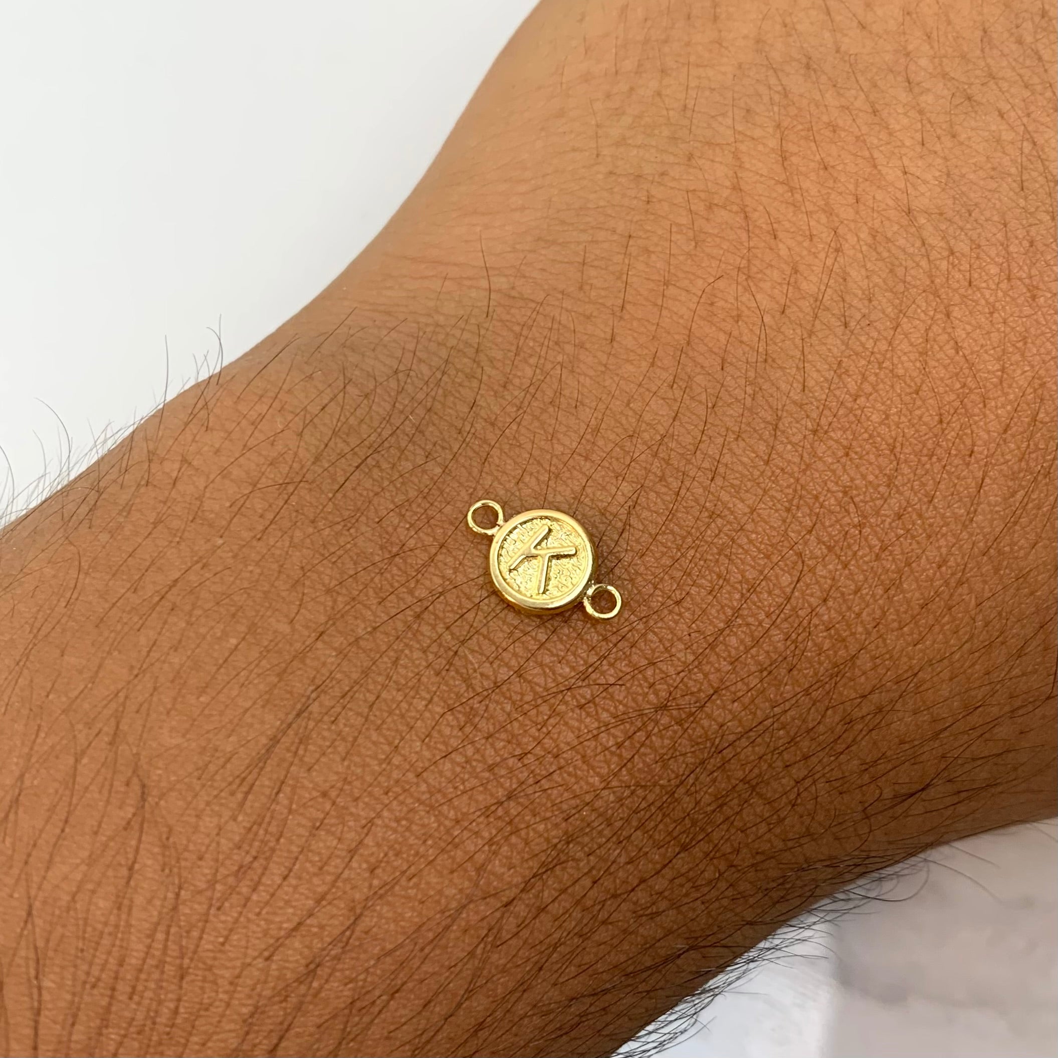 HERRAJE LETRA K ORO AMARILLO 18K 0,3 GR / 1,3 CM