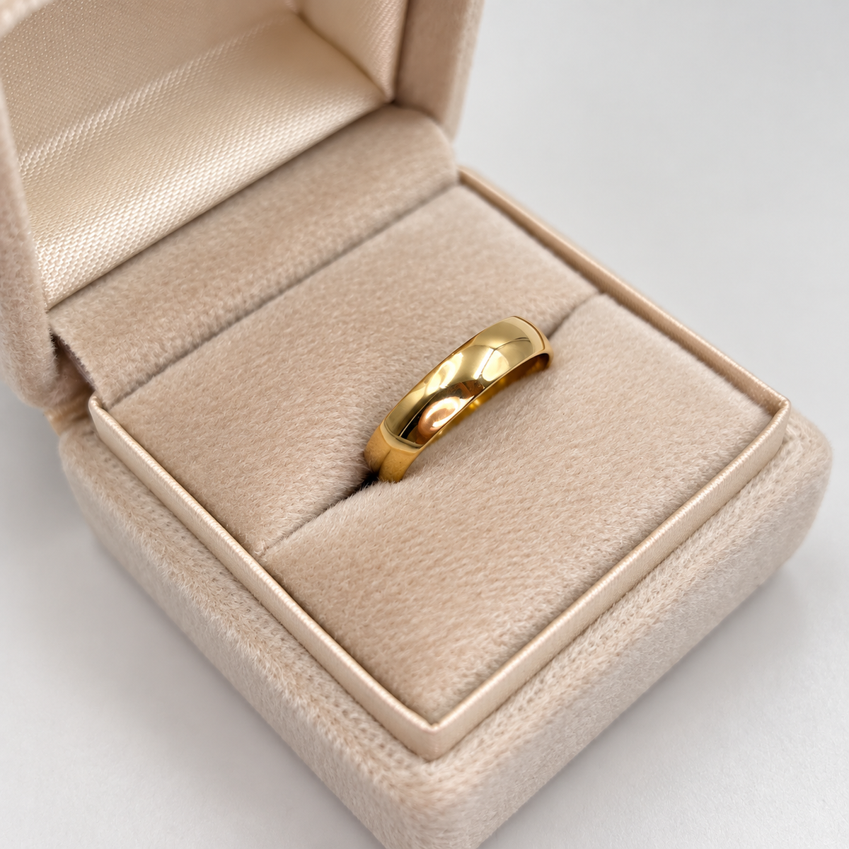 ANILLO ARGOLLA LISA ORO AMARILLO 18K / TALLA 9/5 / 1,12 GR / 4 MM