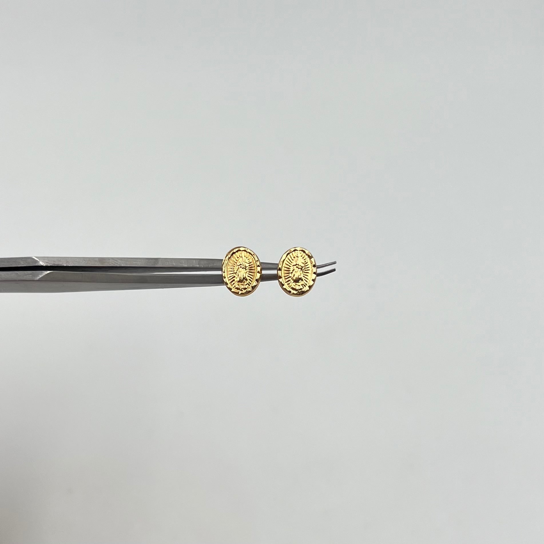 TOPOS VIRGEN DE GUADALUPE  ORO AMARILLO 18K 0,87 GR / 6 MM