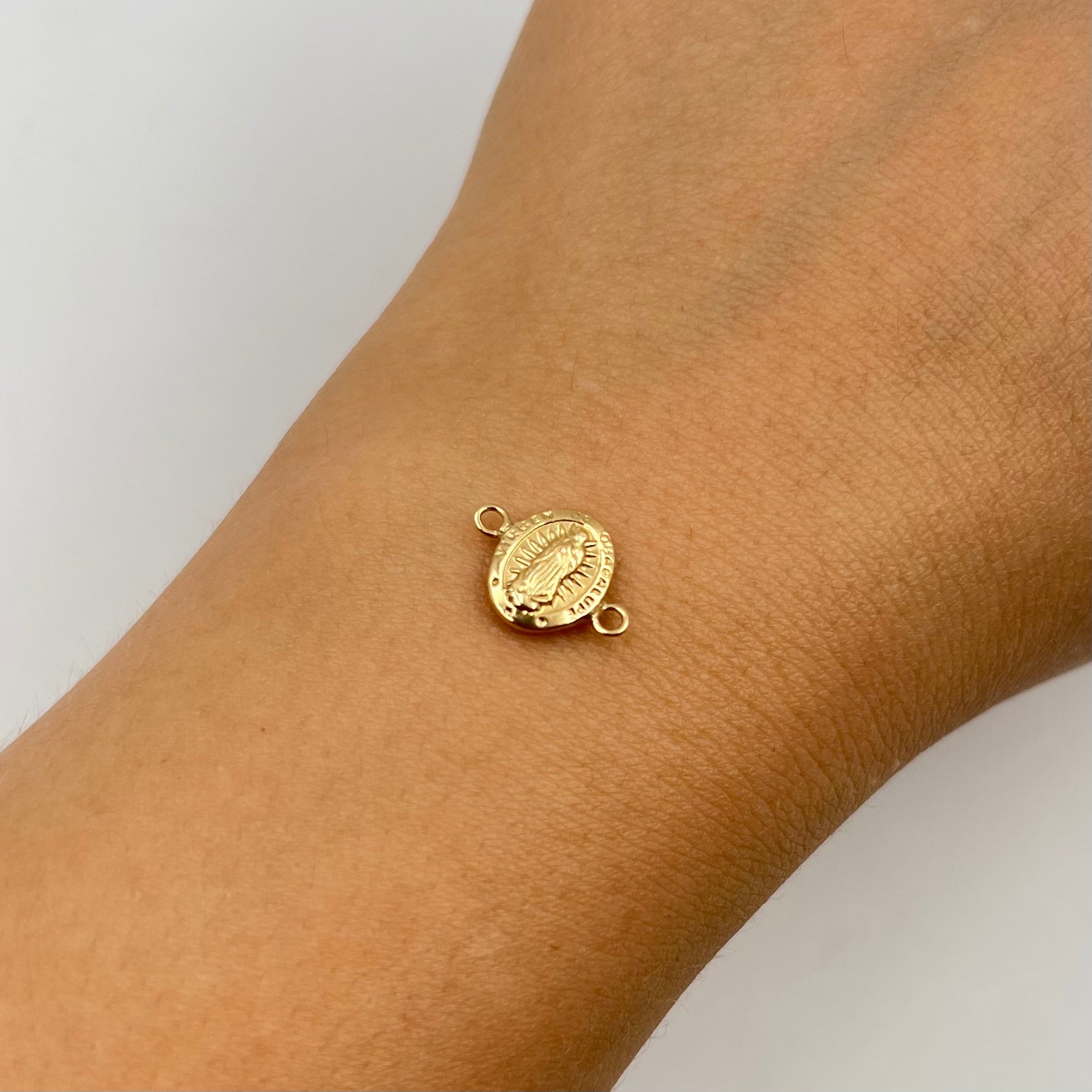 HERRAJE VIRGEN DE GUADALUPE ORO AMARILLO 18K 0,38 GR / 1,3 CM