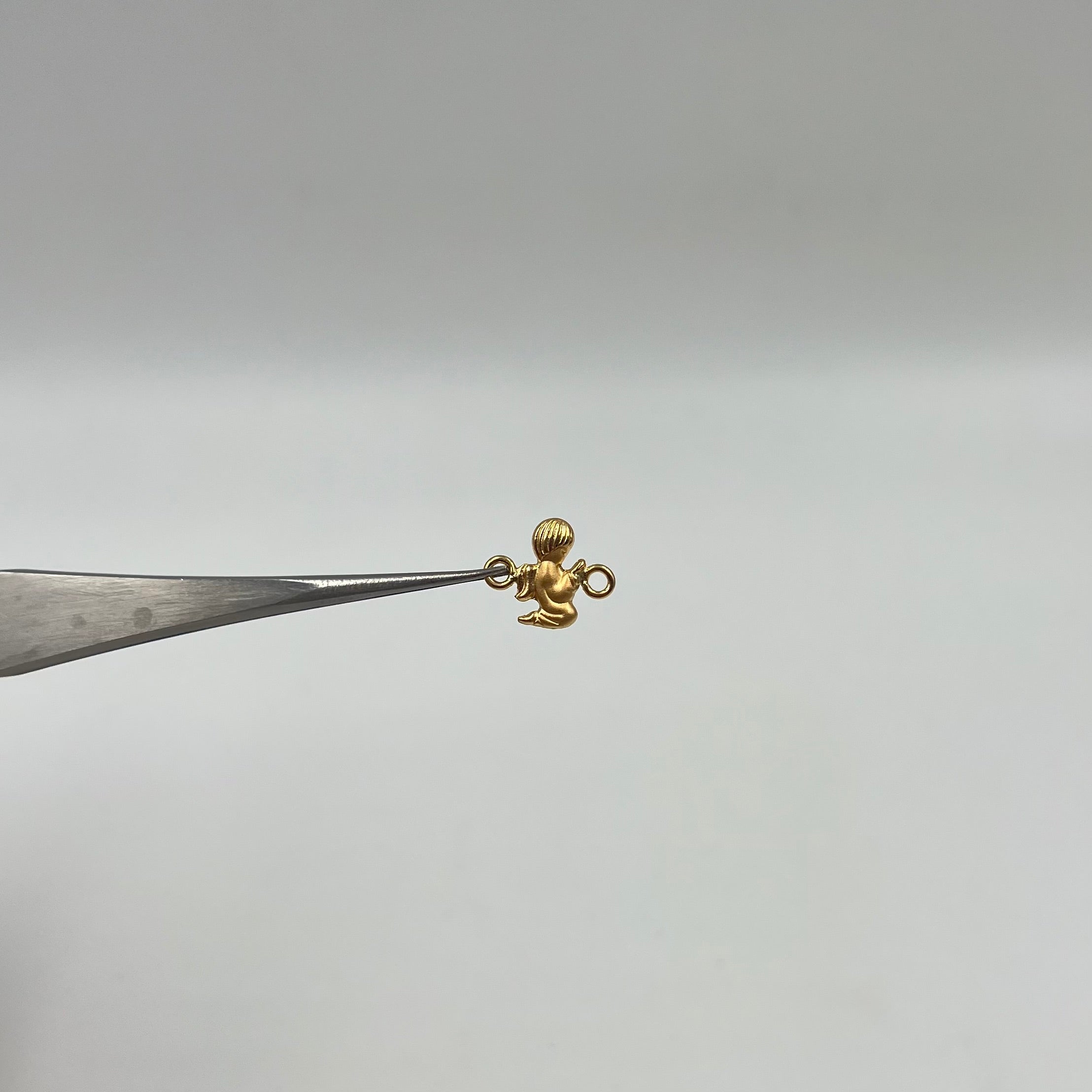 HERRAJE ANGEL DE LA GUARDA ORO AMARILLO 18K 0,34 GR / 1 CM