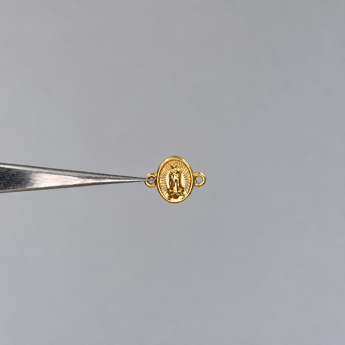 HERRAJE VIRGEN DE GUADALUPE ORO AMARILLO 18K 0,44 GR / 1 CM