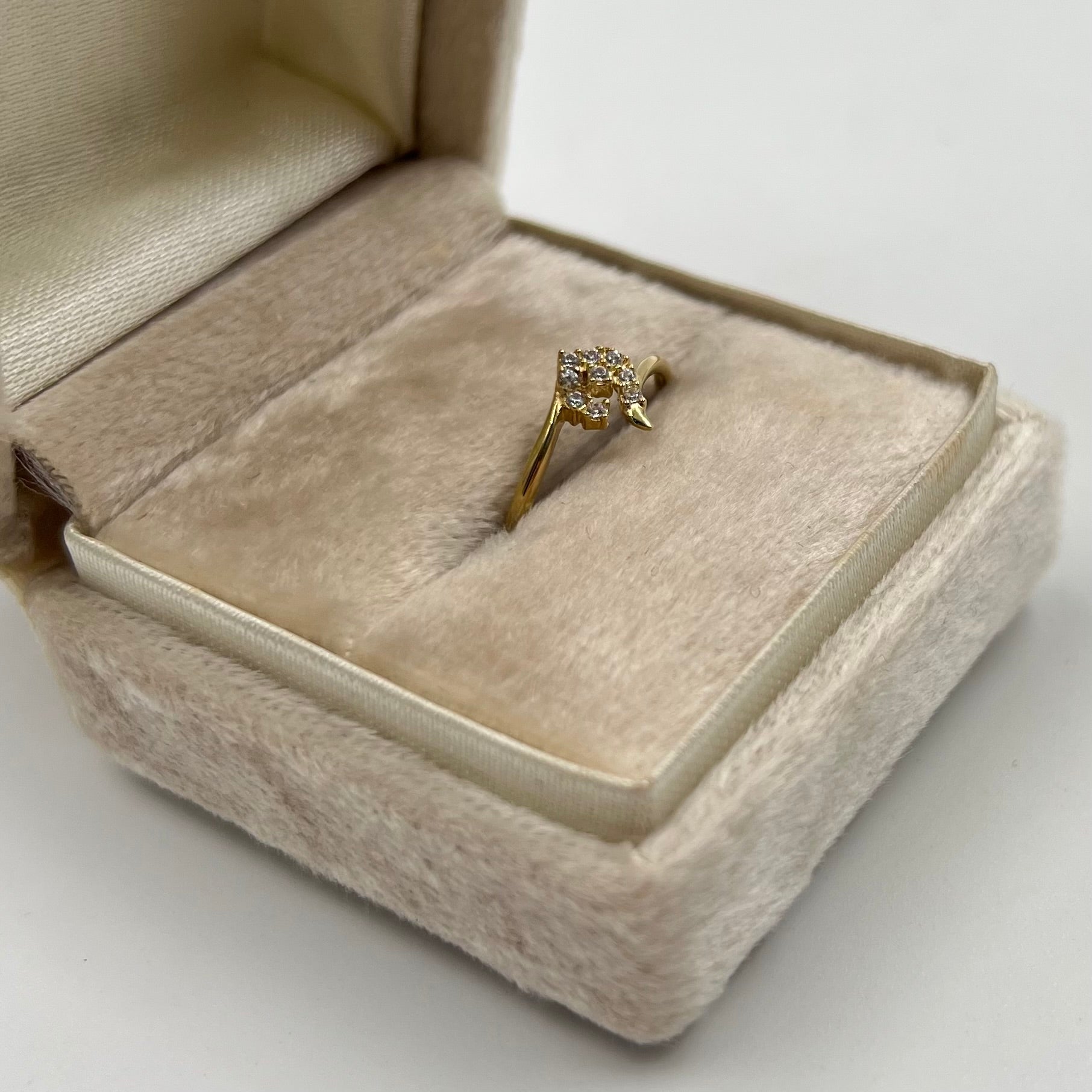 ANILLO CASTING BLANCO  ORO AMARILLO 18K / TALLA 6 / 1,33 GR / 8 MM