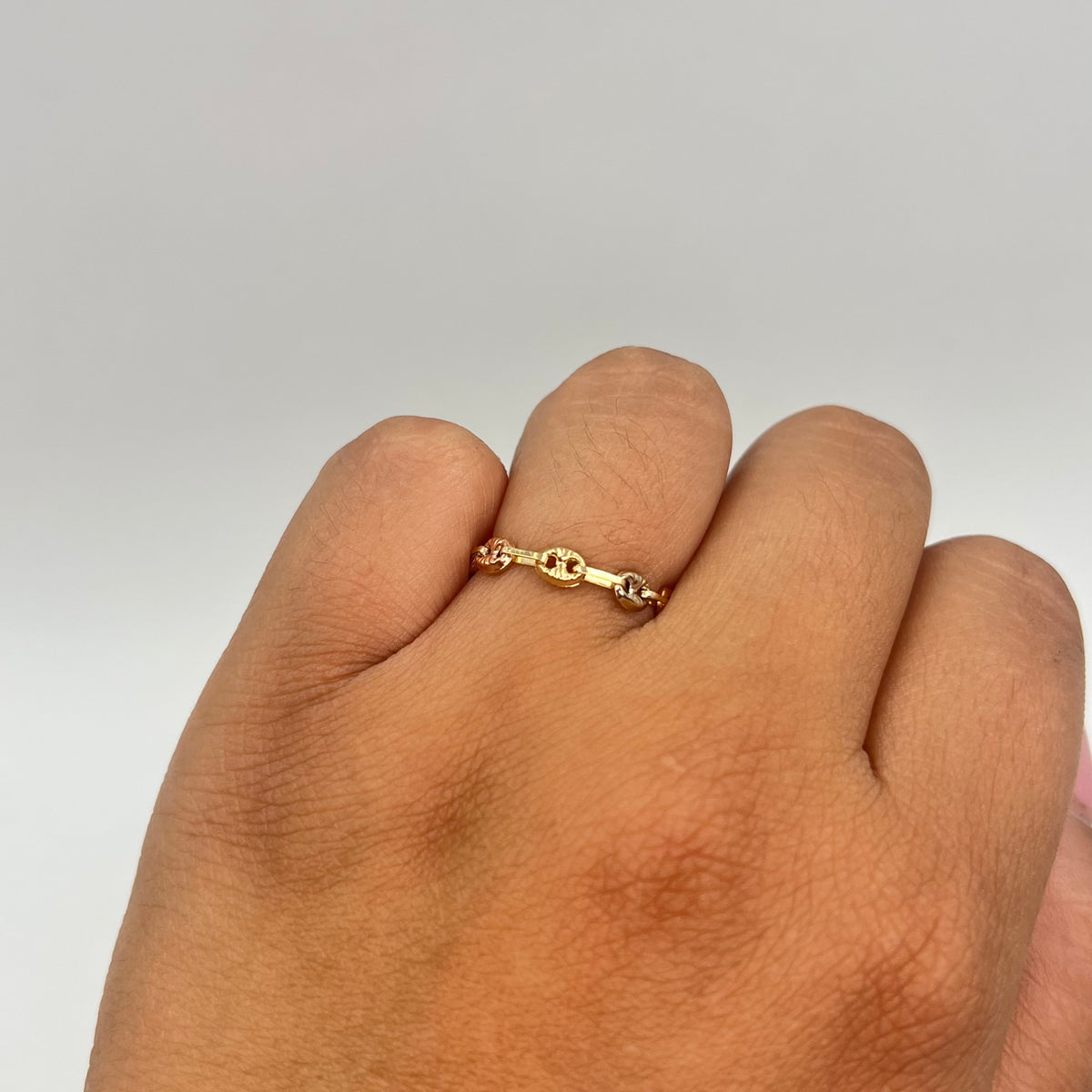 ANILLO BABY GC TRES OROS 18K / TALLA 8/5 / 0,67 GR / 3 MM