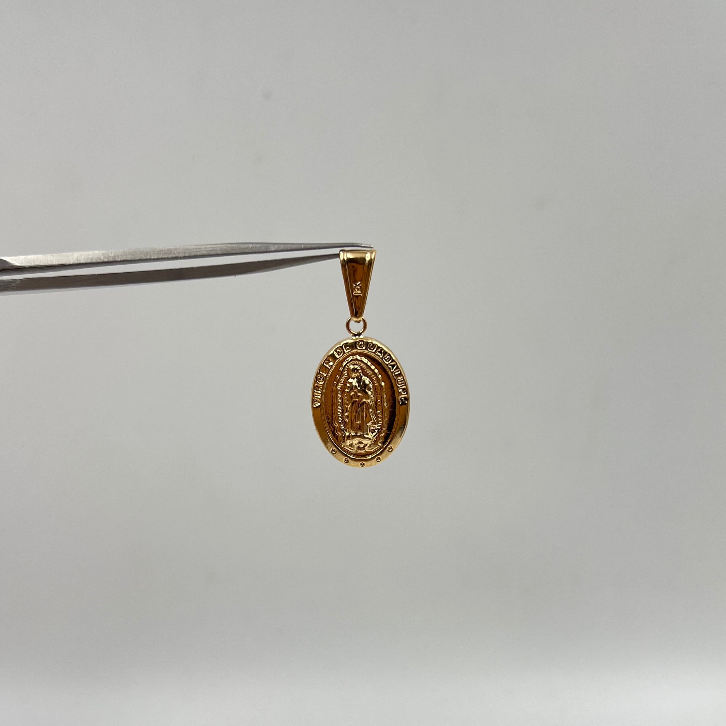 DIJE GUADALUPE ORO AMARILLO 18K 1,74 GR / 15 MM / 2,3 CM