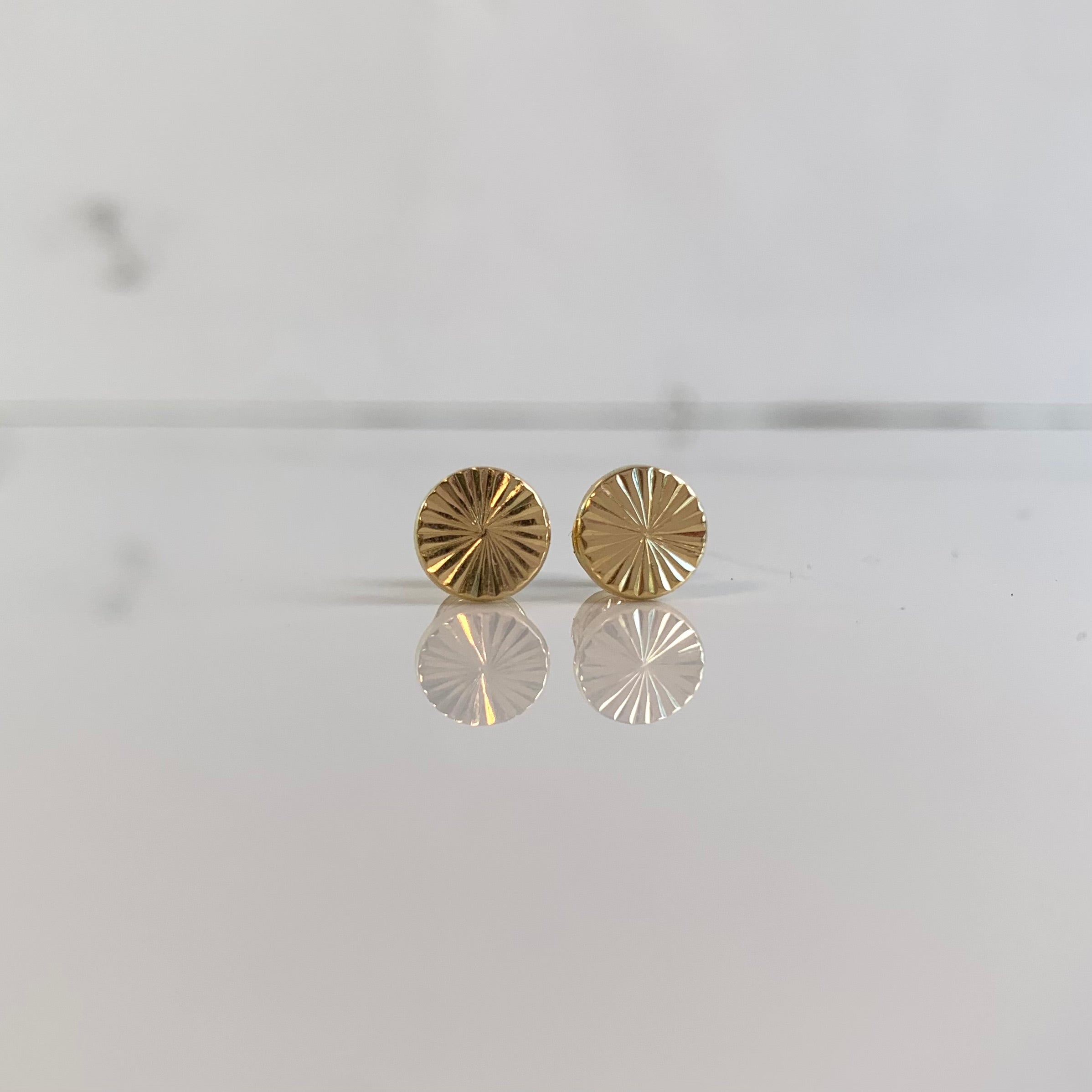 TOPOS CIRCULO DIAMANTADO  ORO AMARILLO 18K 0,7 GR / 7,2 MM