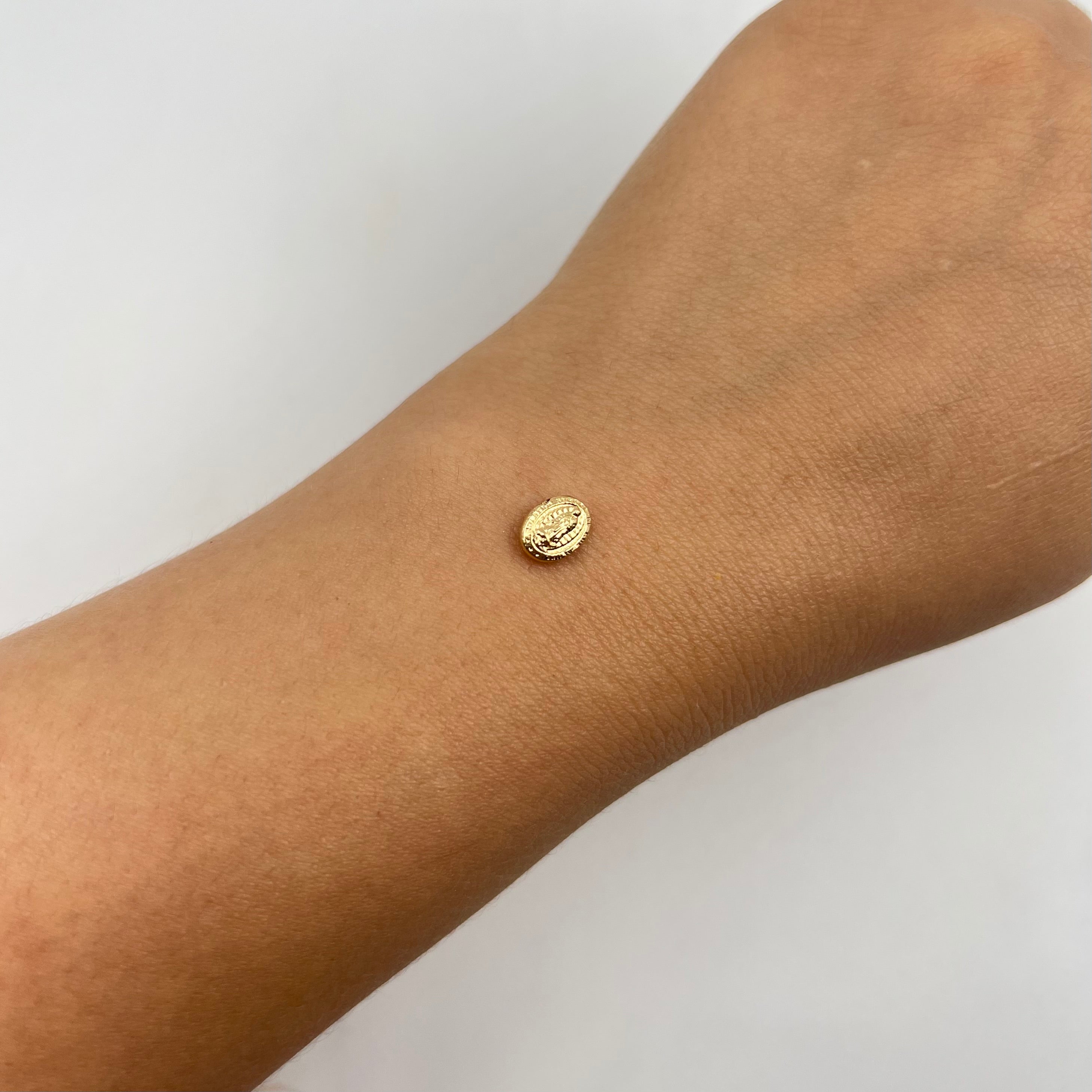 HERRAJE VIRGEN GUADALUPE  ORO AMARILLO 18K 0,19 GR / 0,6 CM